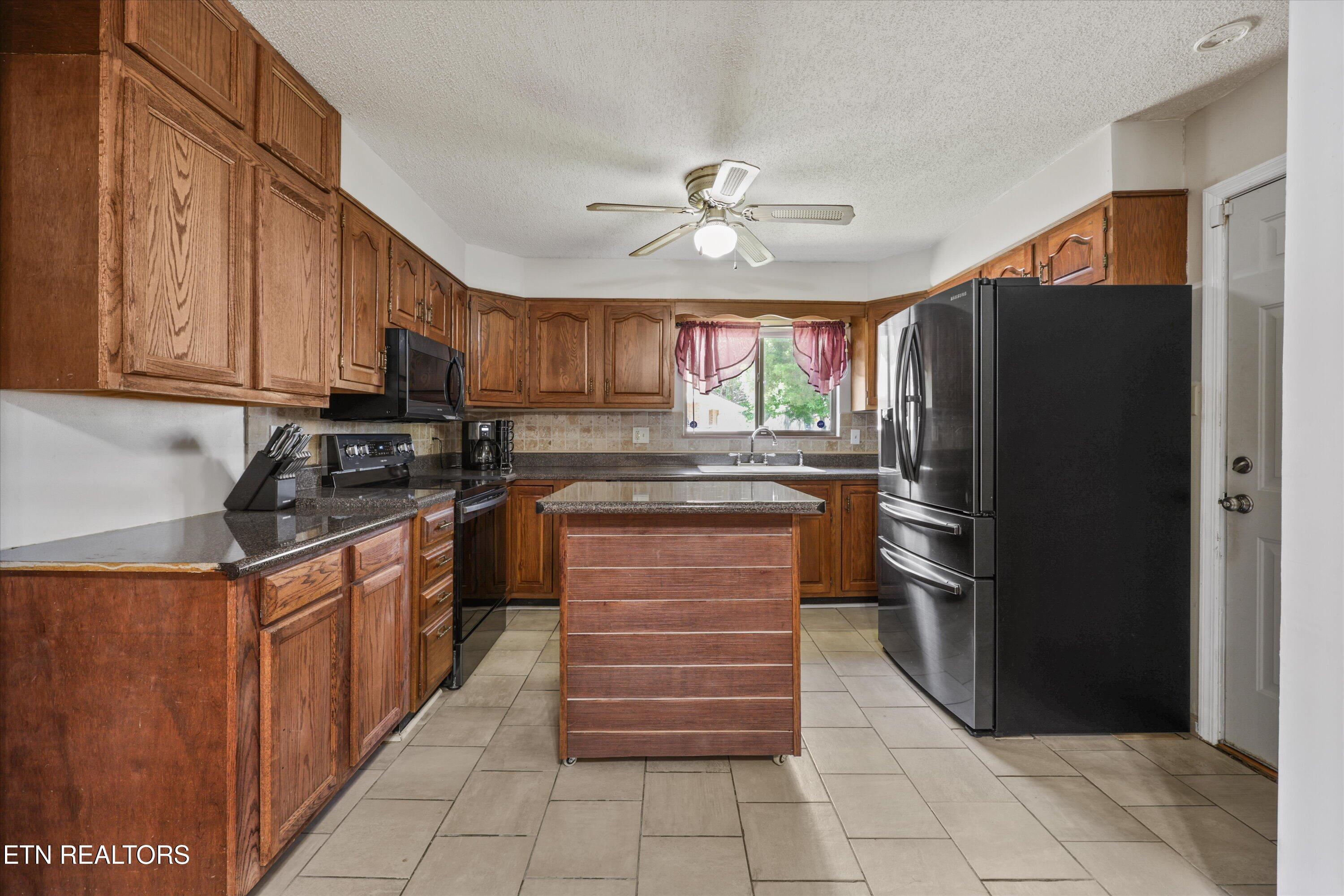 8224 Wiebelo Drive Knoxville TN 37931