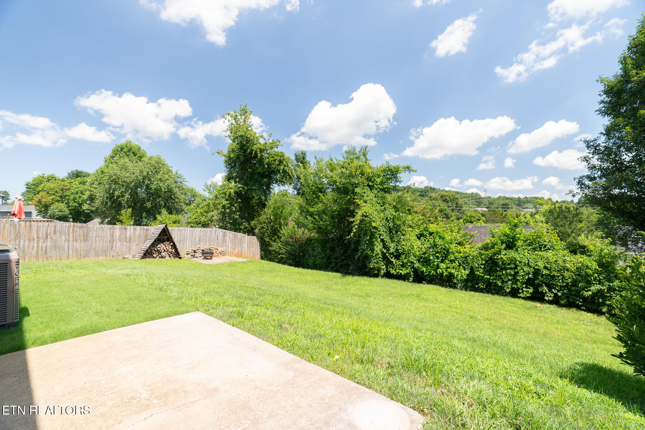 2320 Crestpark Road Knoxville TN 37912