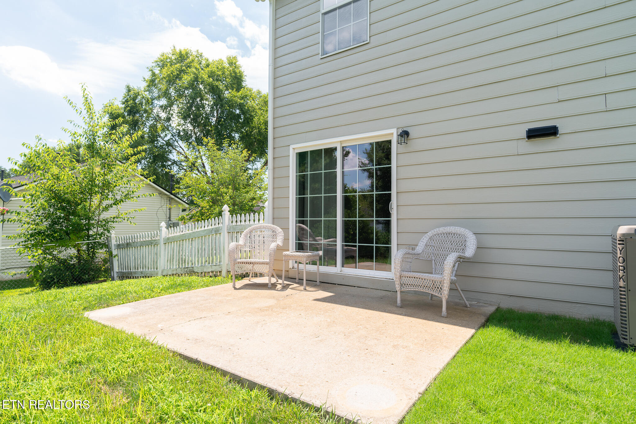 2320 Crestpark Road Knoxville TN 37912