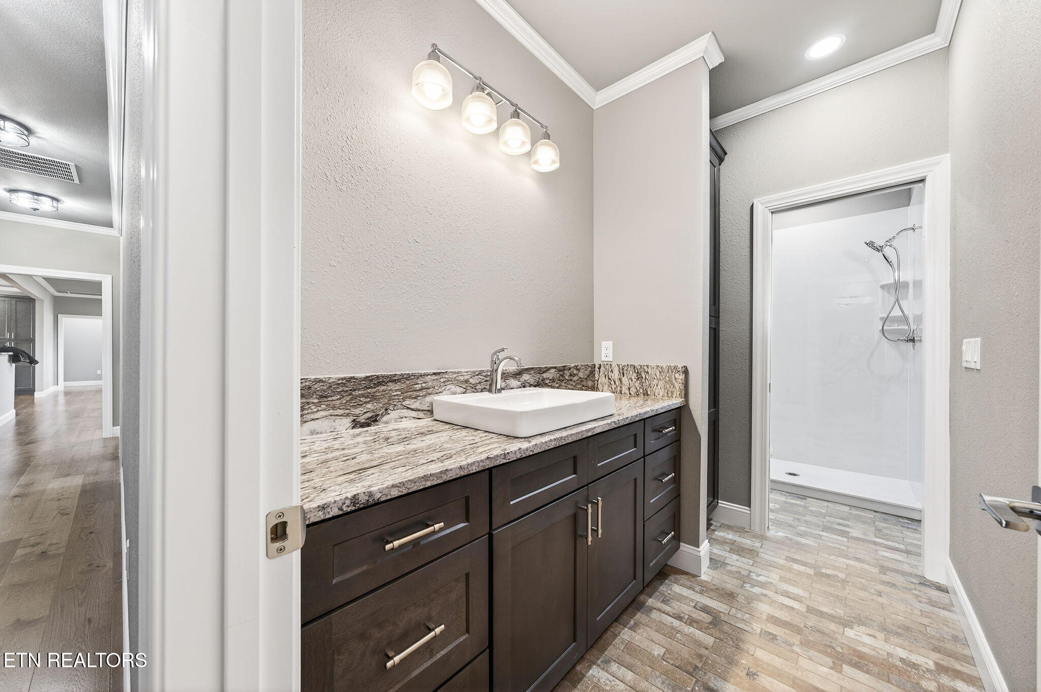 124 Virginia Avenue Livingston TN 38570