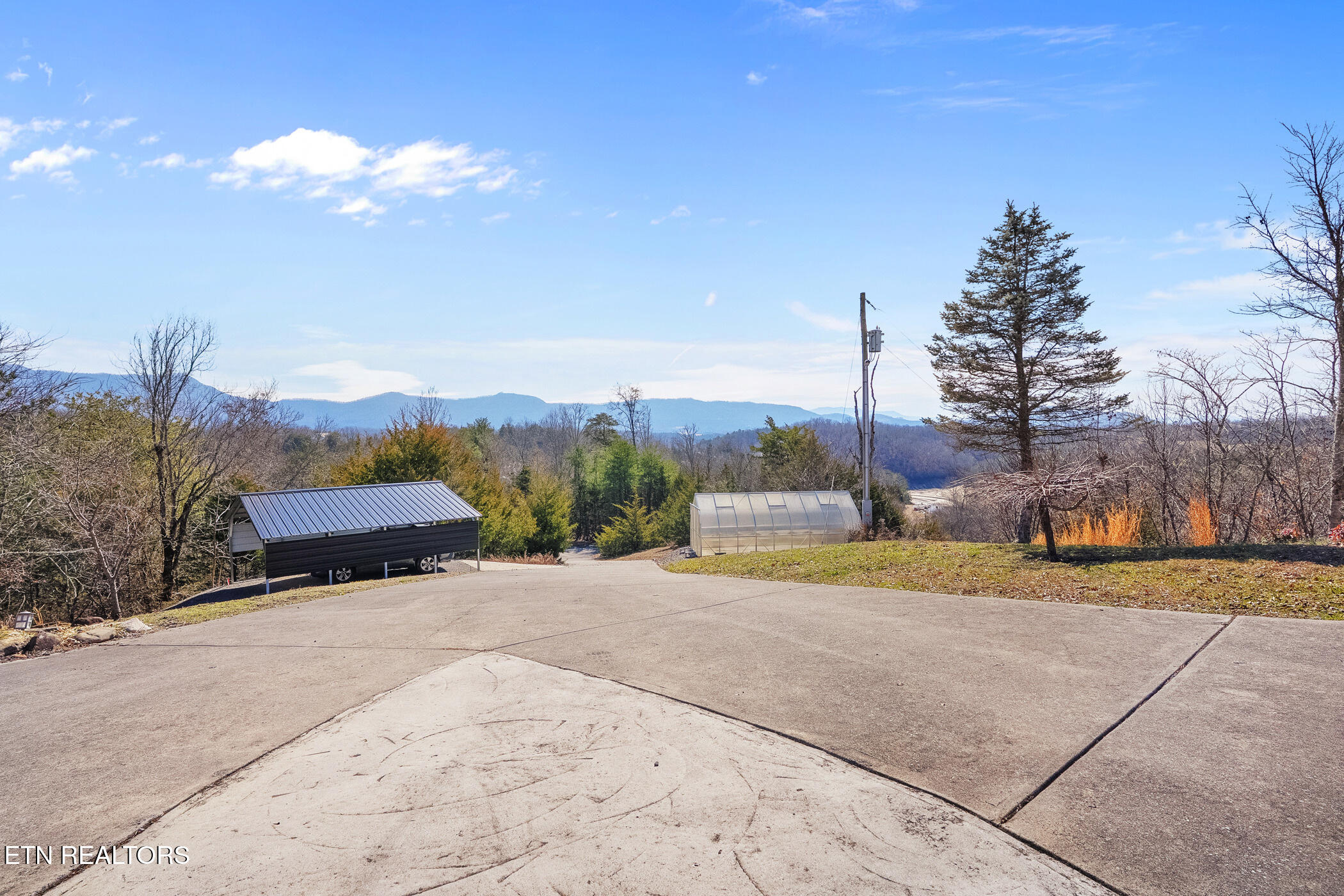 3467 Caywood Road Dandridge TN 37725