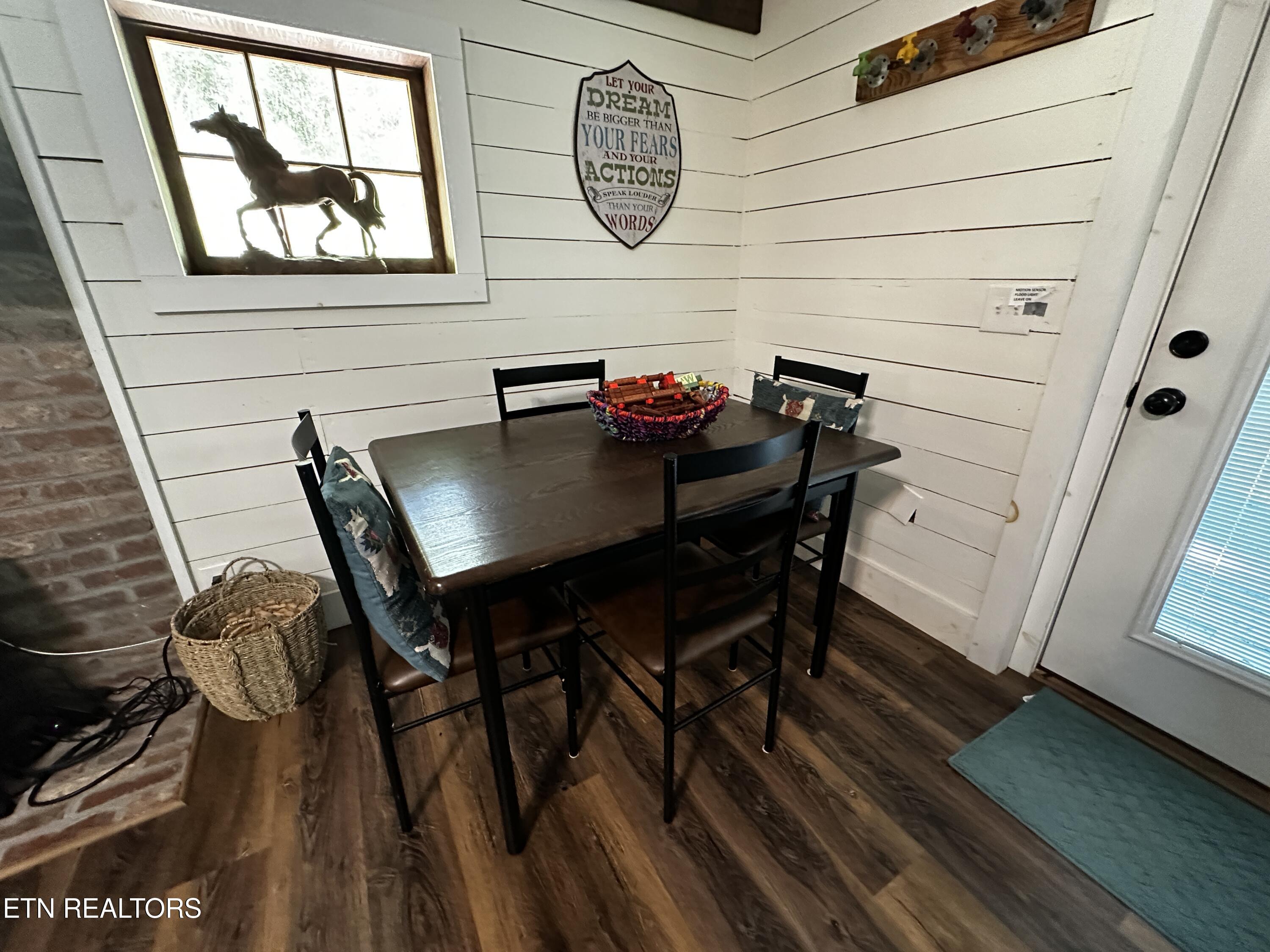 576 Mill Creek Road Pigeon Forge TN 37863