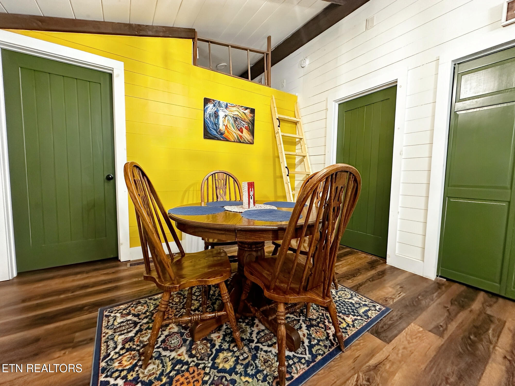 576 Mill Creek Road Pigeon Forge TN 37863