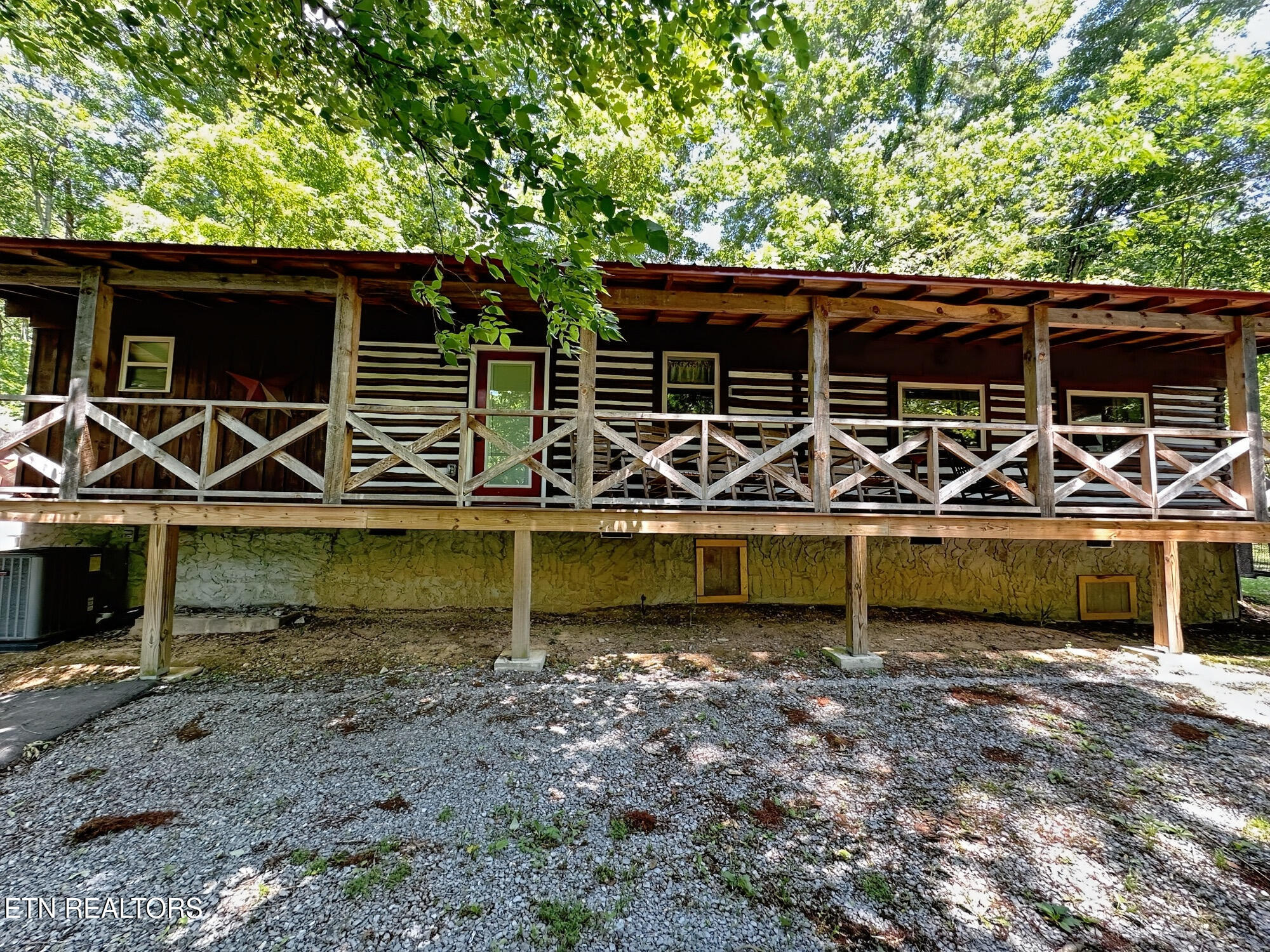 576 Mill Creek Road Pigeon Forge TN 37863