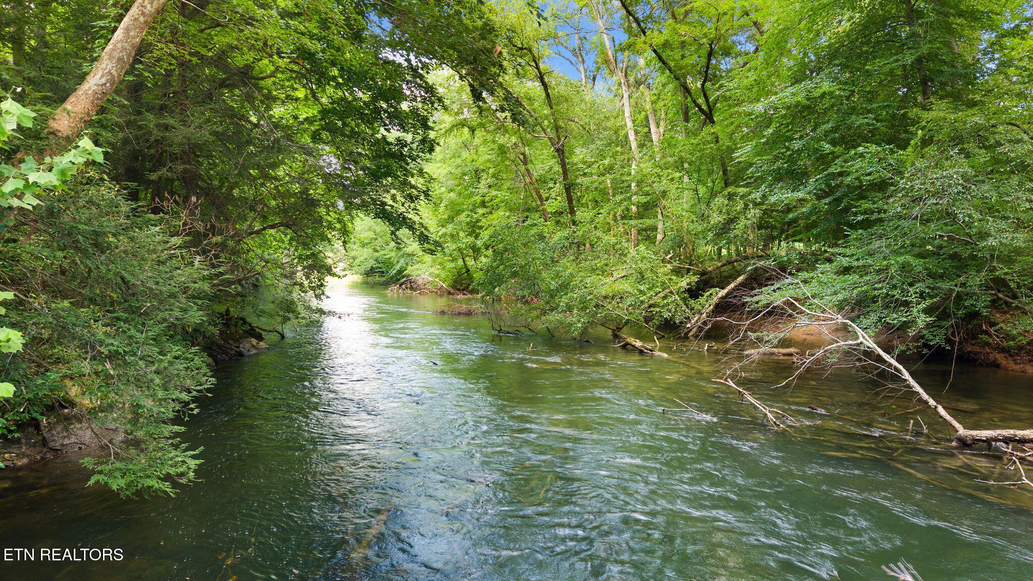 800 Reynolds Bridge Road Benton TN 37307