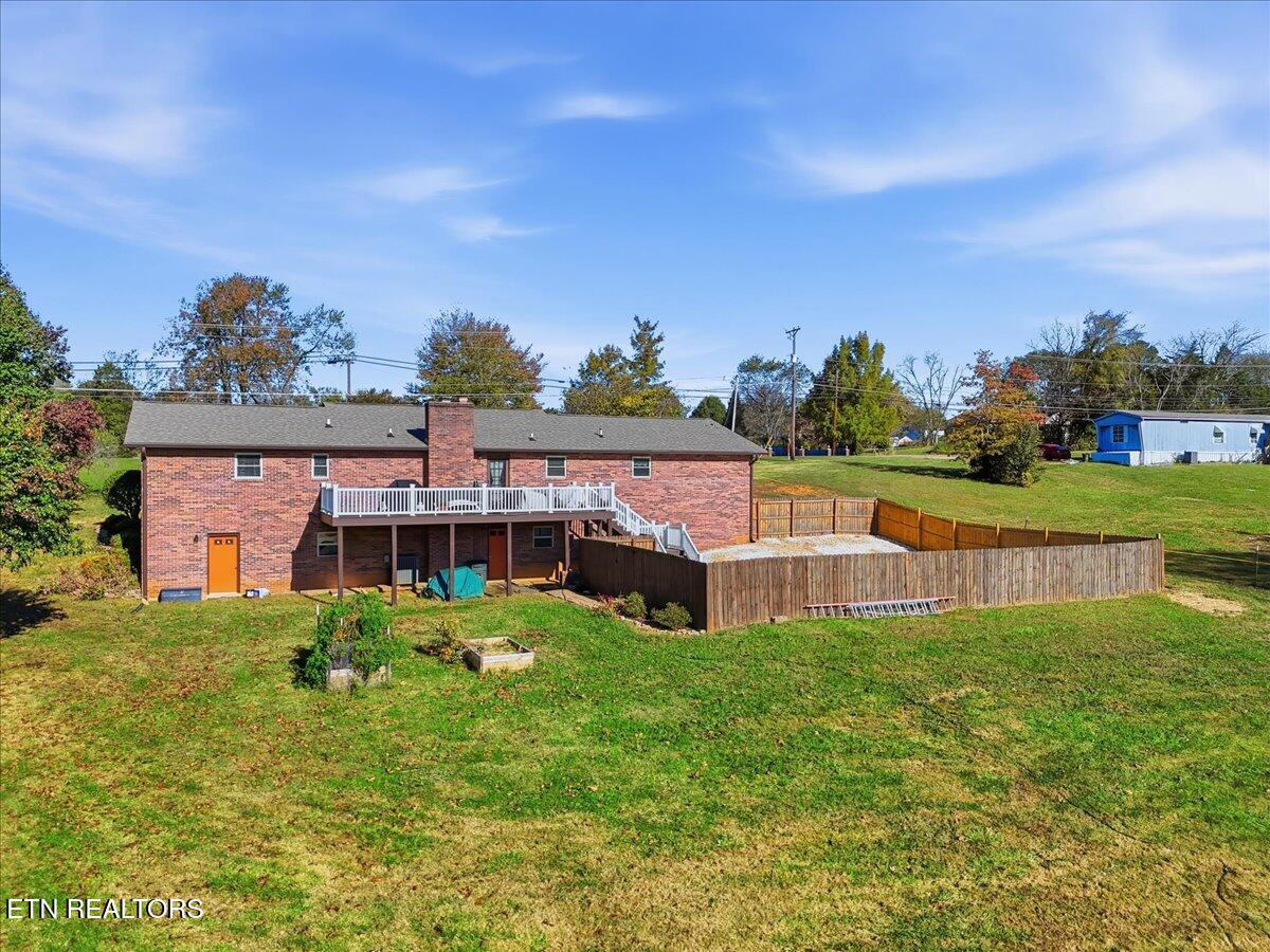 4924 W Emory Road Powell TN 37849