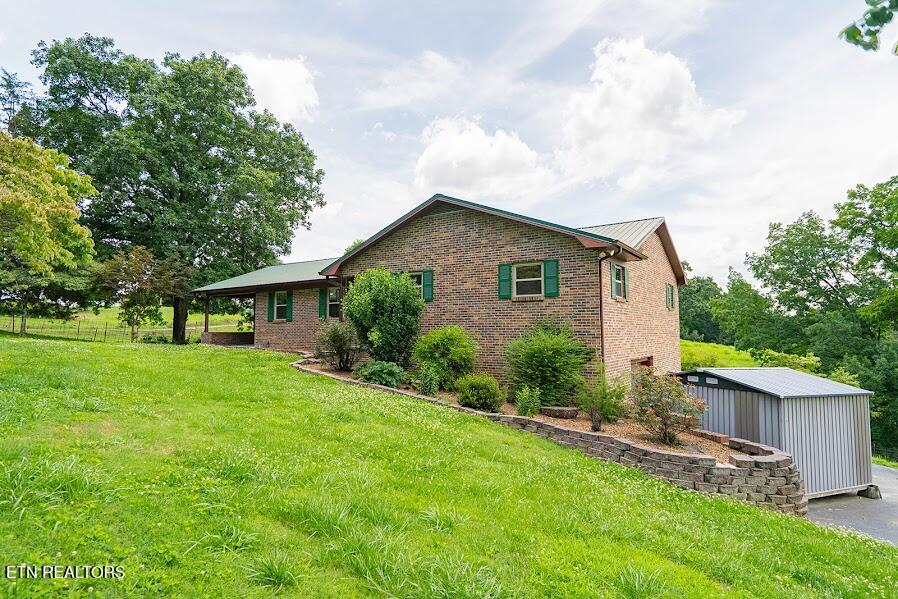 2451 Black Oak Road Jefferson City TN 37760