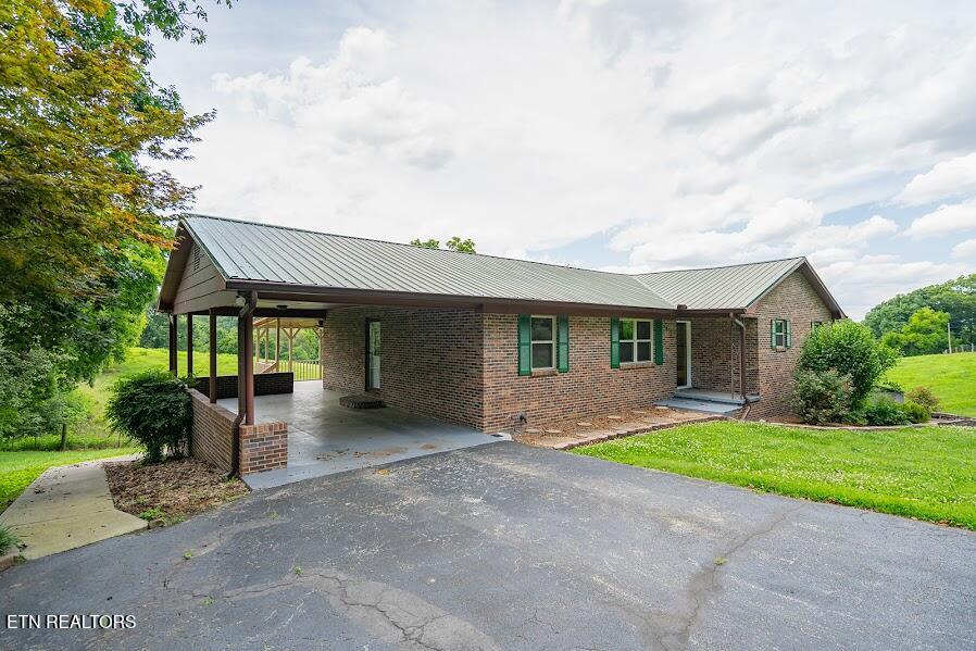 2451 Black Oak Road Jefferson City TN 37760