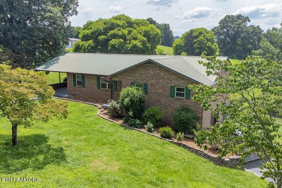 2451 Black Oak Road Jefferson City TN 37760