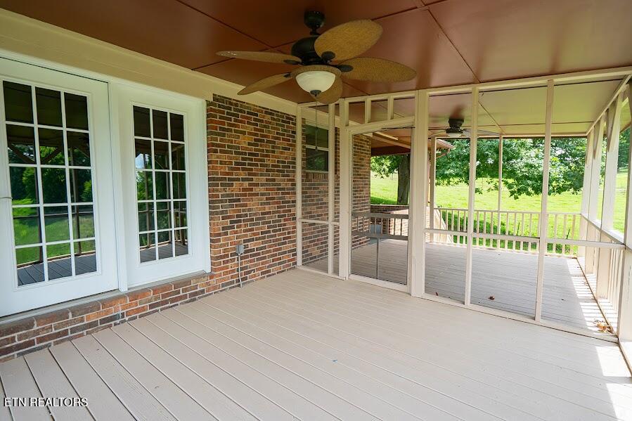 2451 Black Oak Road Jefferson City TN 37760