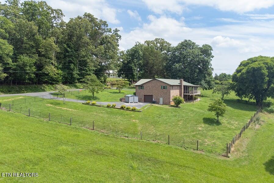 2451 Black Oak Road Jefferson City TN 37760