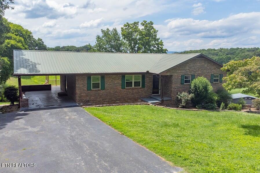 2451 Black Oak Road Jefferson City TN 37760
