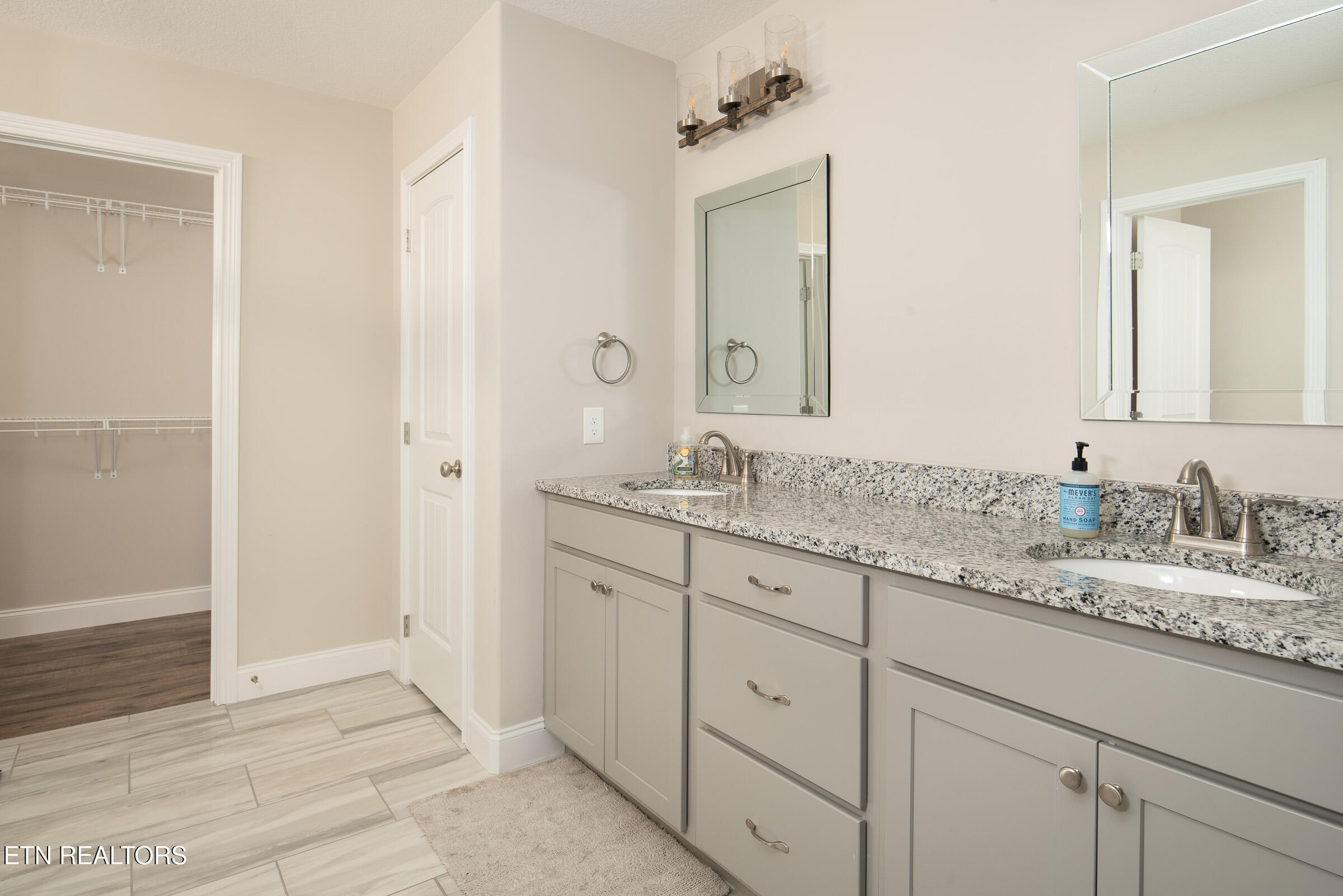 3651 Meredith Lynn Way Knoxville TN 37924