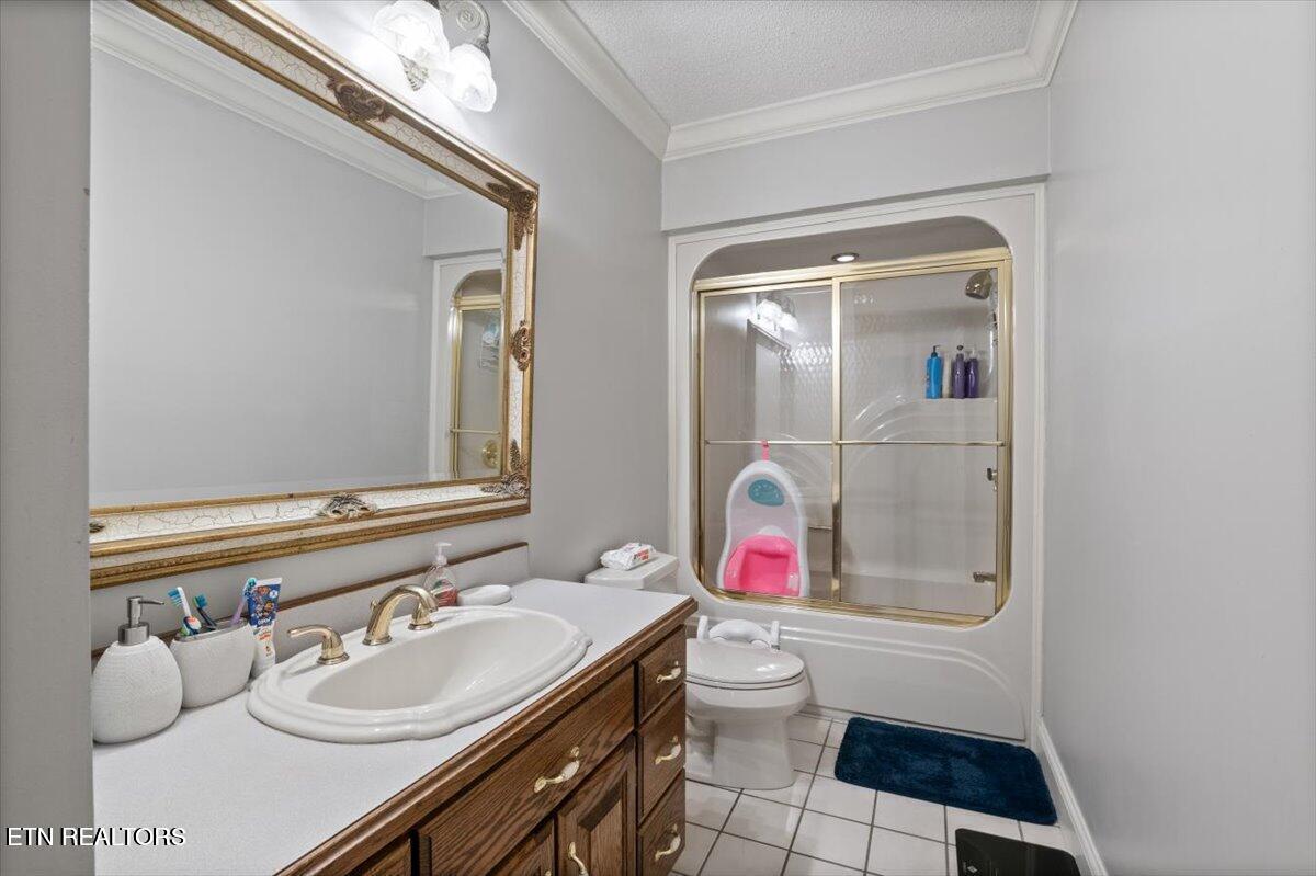 330 Brown Drive Lafollette TN 37766
