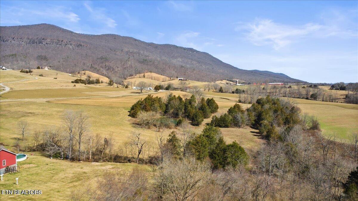 330 Brown Drive Lafollette TN 37766