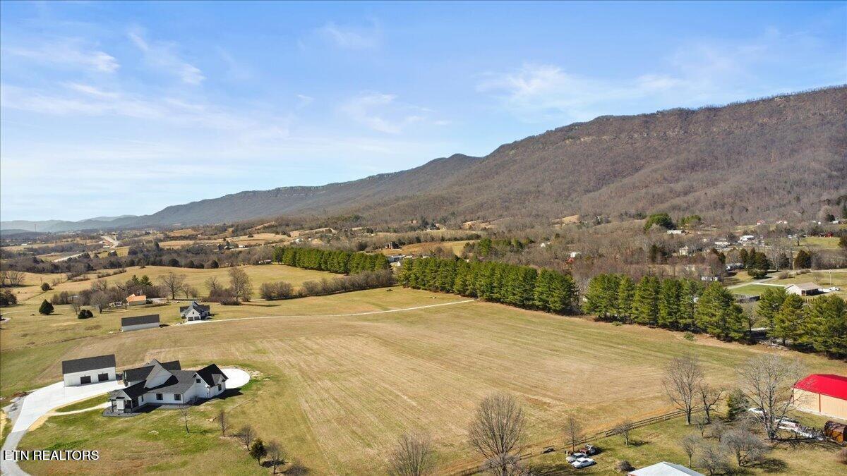 330 Brown Drive Lafollette TN 37766