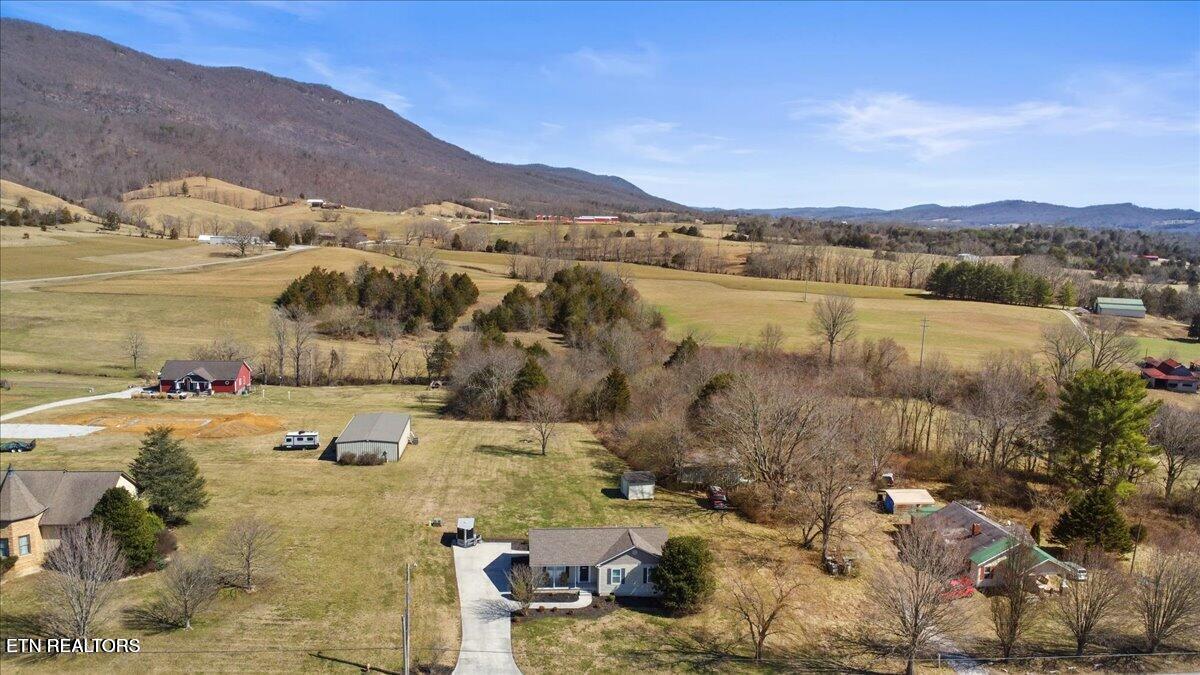 330 Brown Drive Lafollette TN 37766