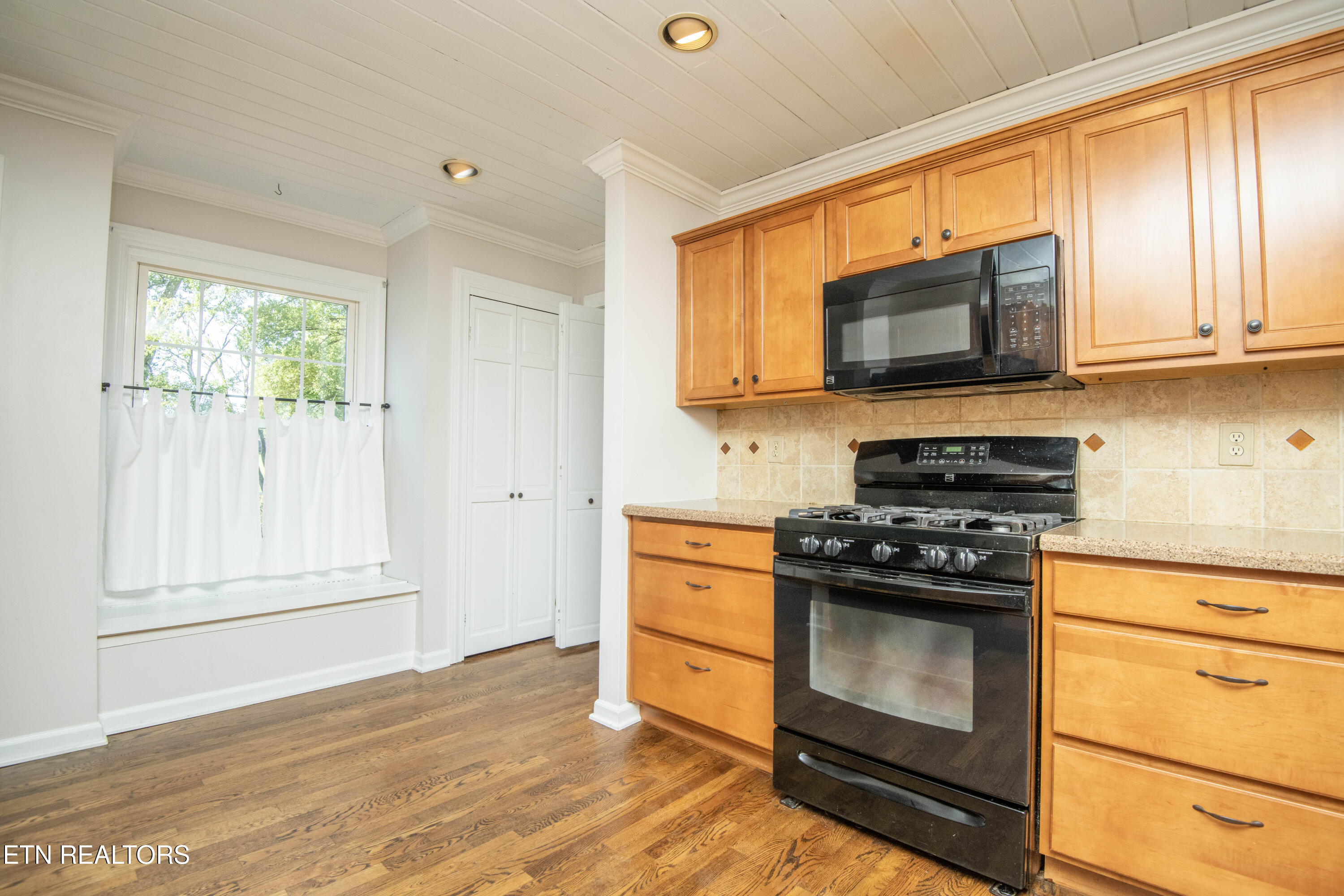 219 Lone Ridge Lane Clinton TN 37716