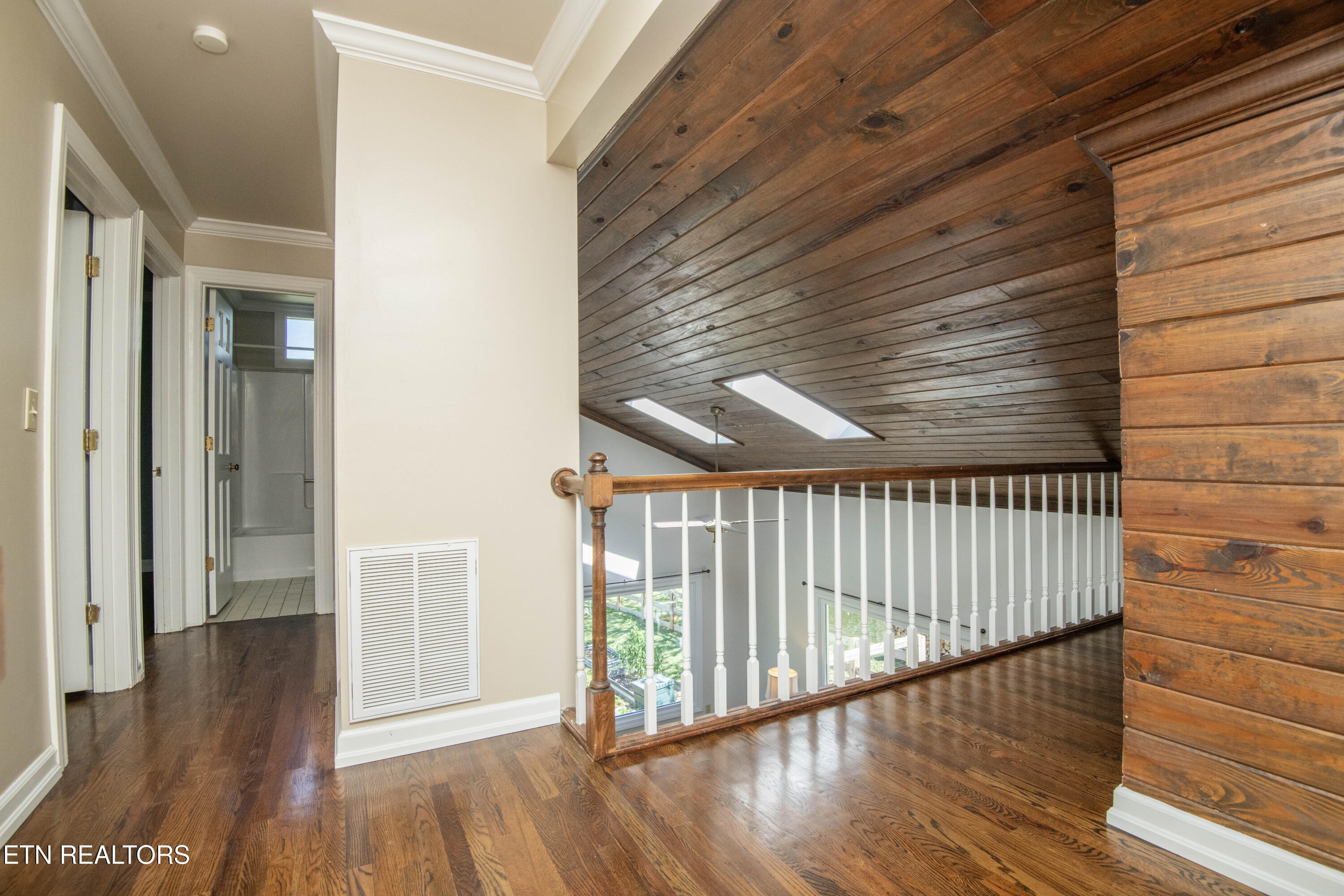 219 Lone Ridge Lane Clinton TN 37716