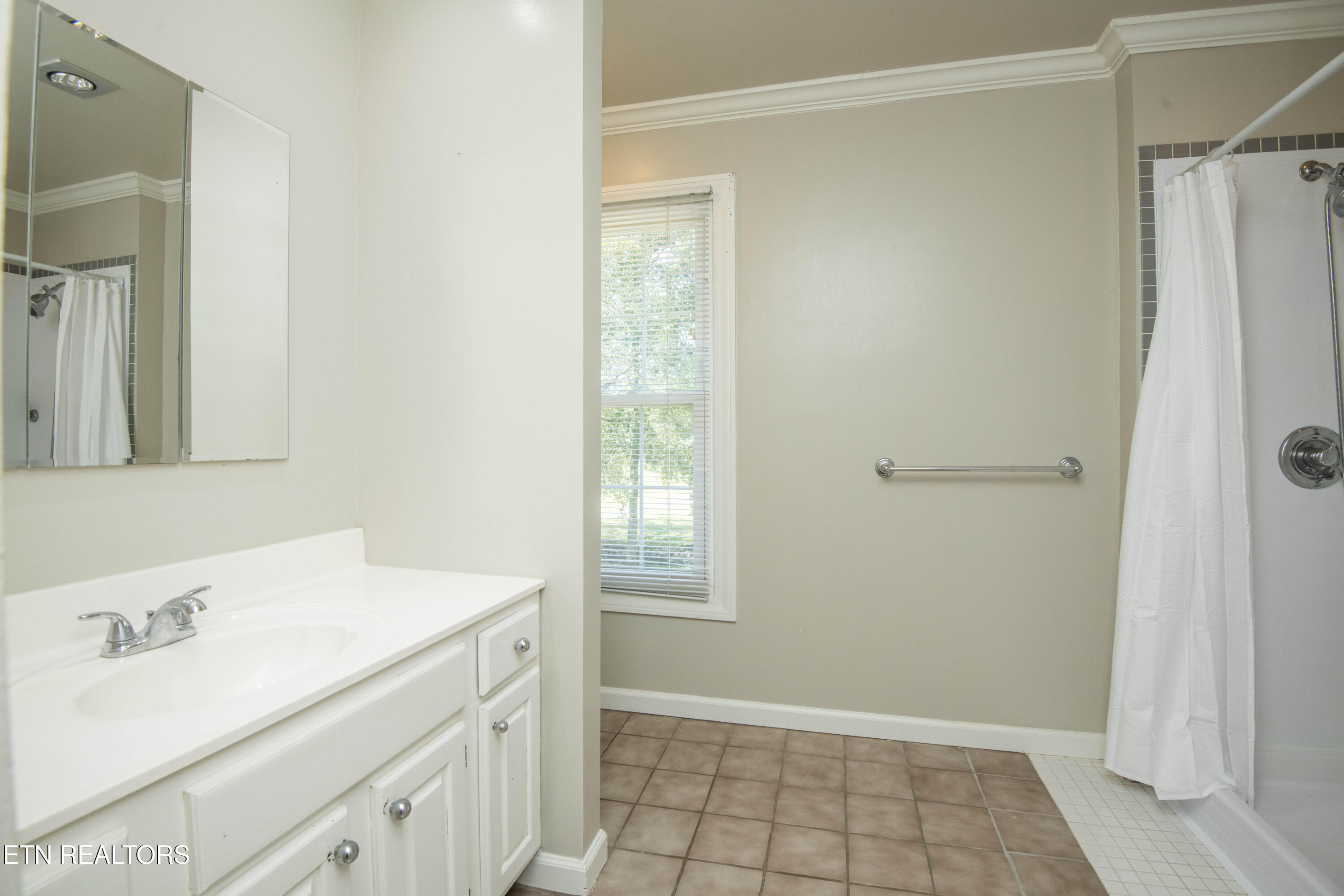 219 Lone Ridge Lane Clinton TN 37716