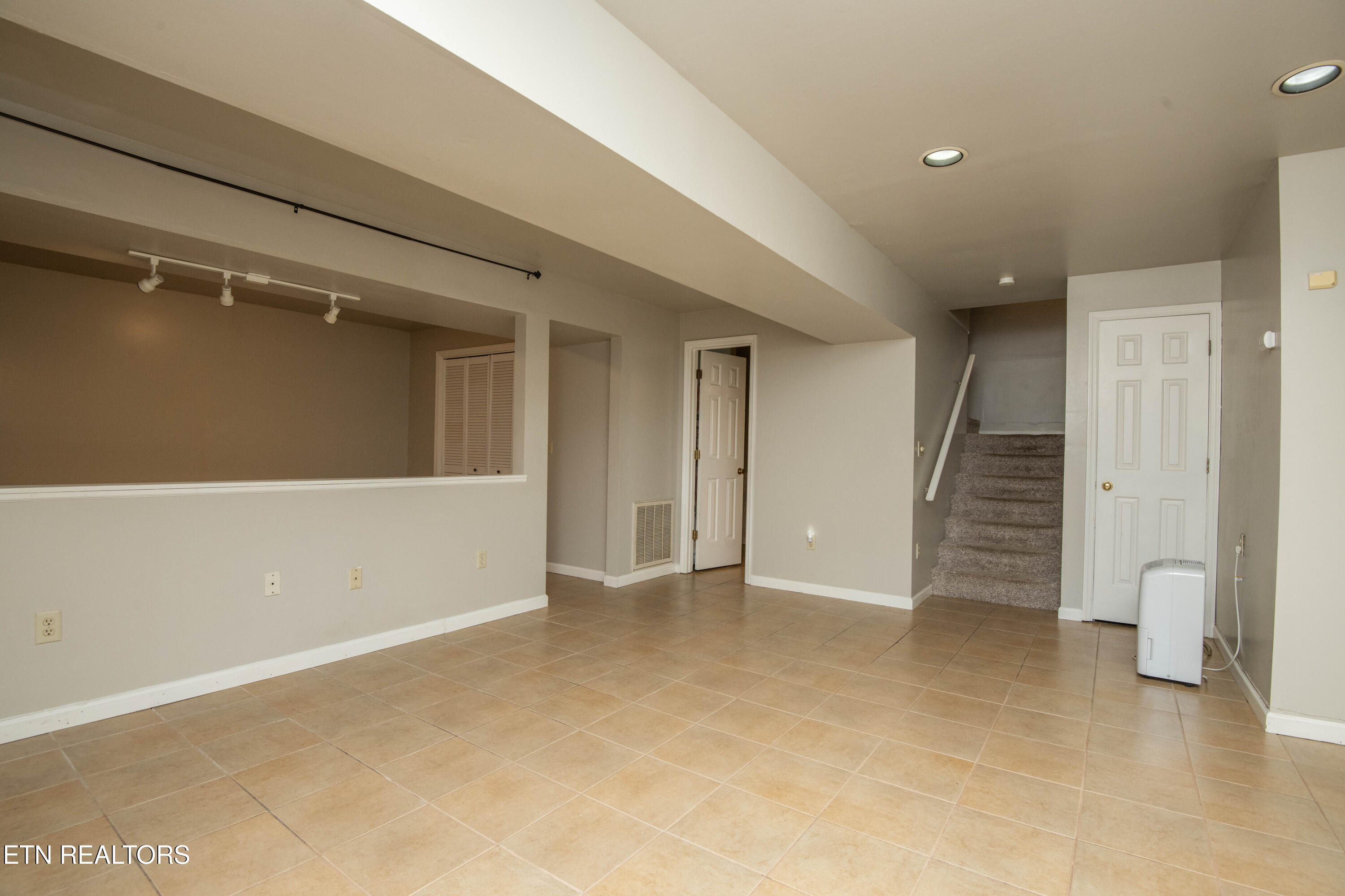 219 Lone Ridge Lane Clinton TN 37716