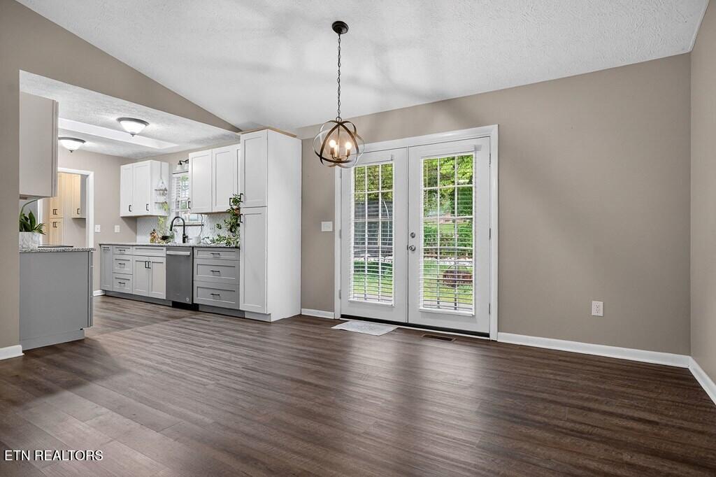3702 Bartlett Drive Cookeville TN 38506