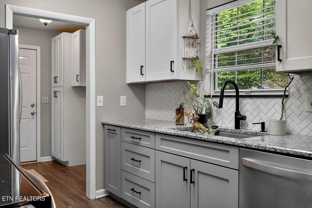 3702 Bartlett Drive Cookeville TN 38506