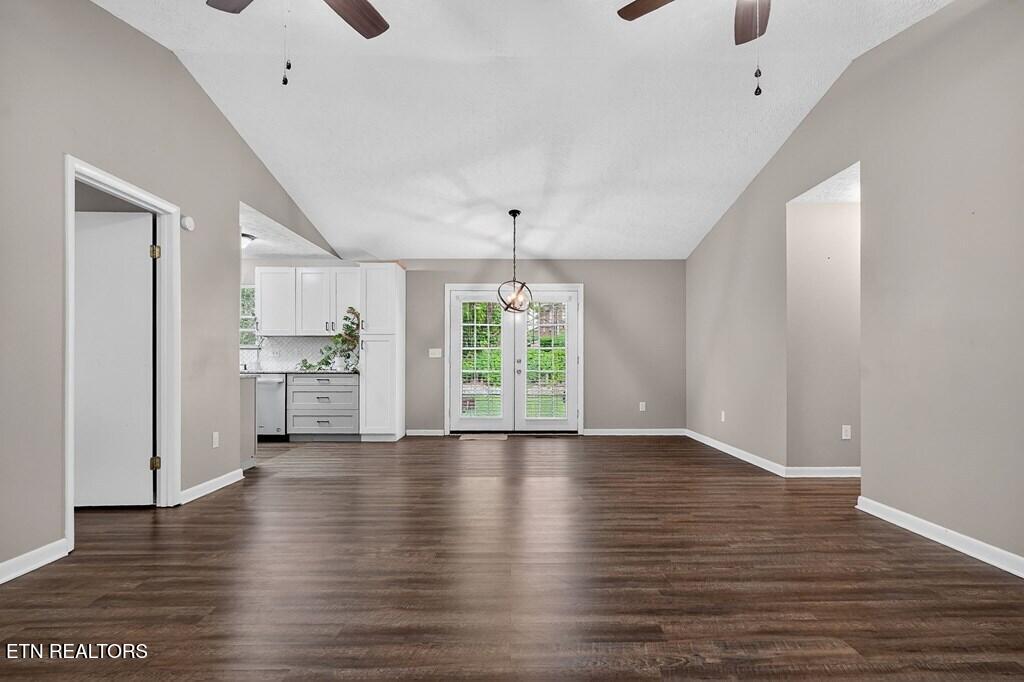 3702 Bartlett Drive Cookeville TN 38506