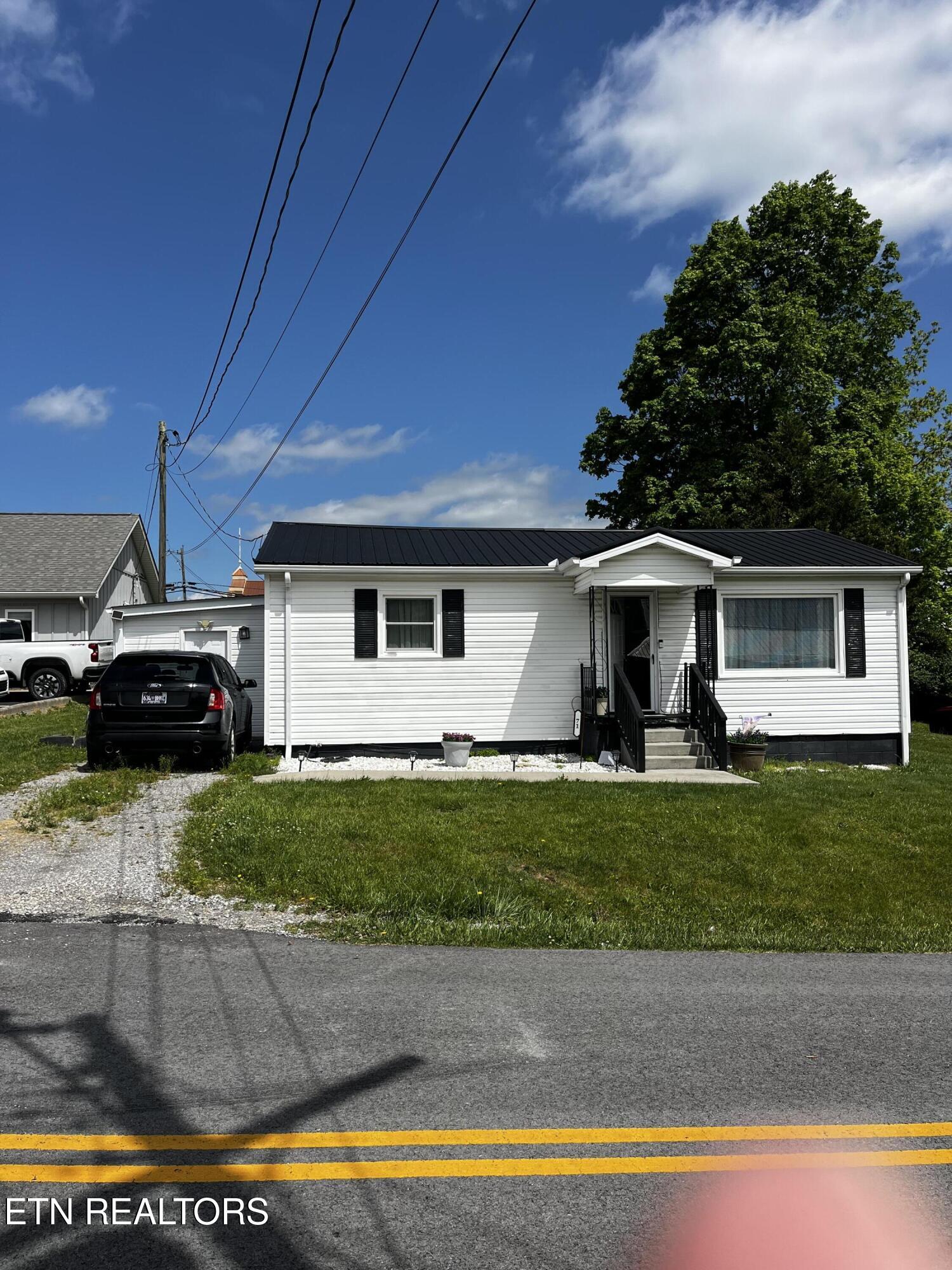 71 Taylor Avenue Crossville TN 38555