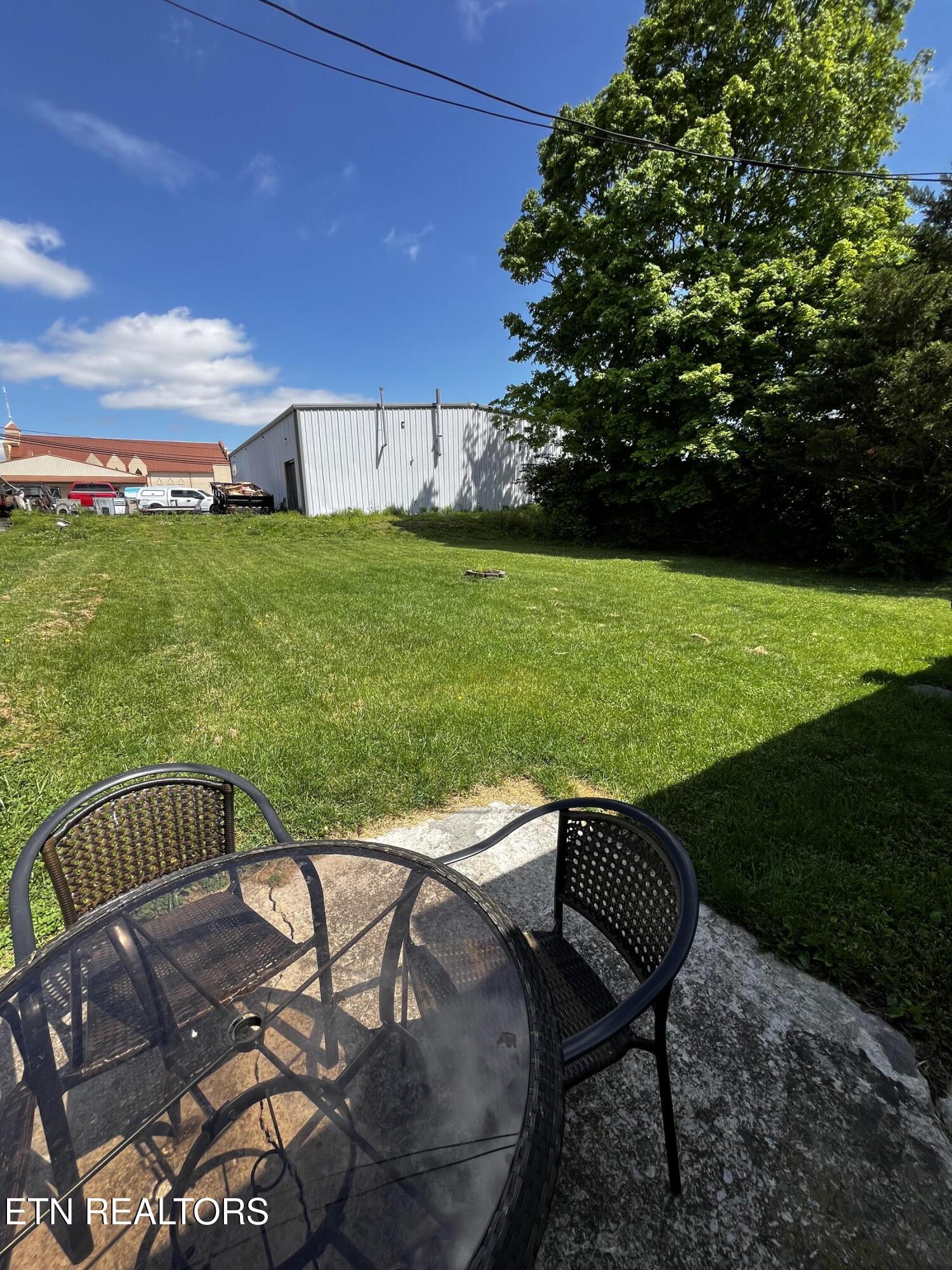 71 Taylor Avenue Crossville TN 38555