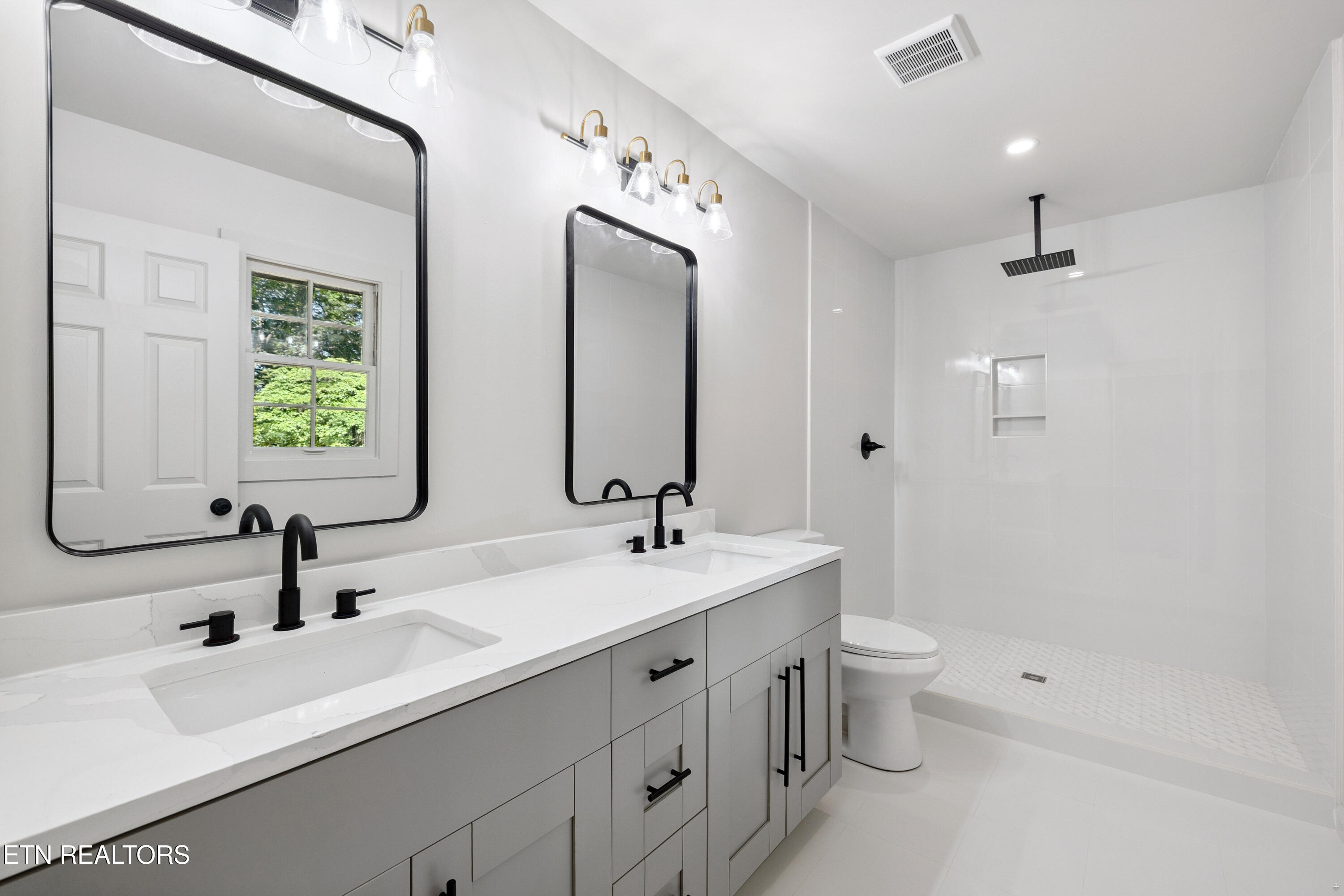 2433 Alberta Drive Knoxville TN 37920