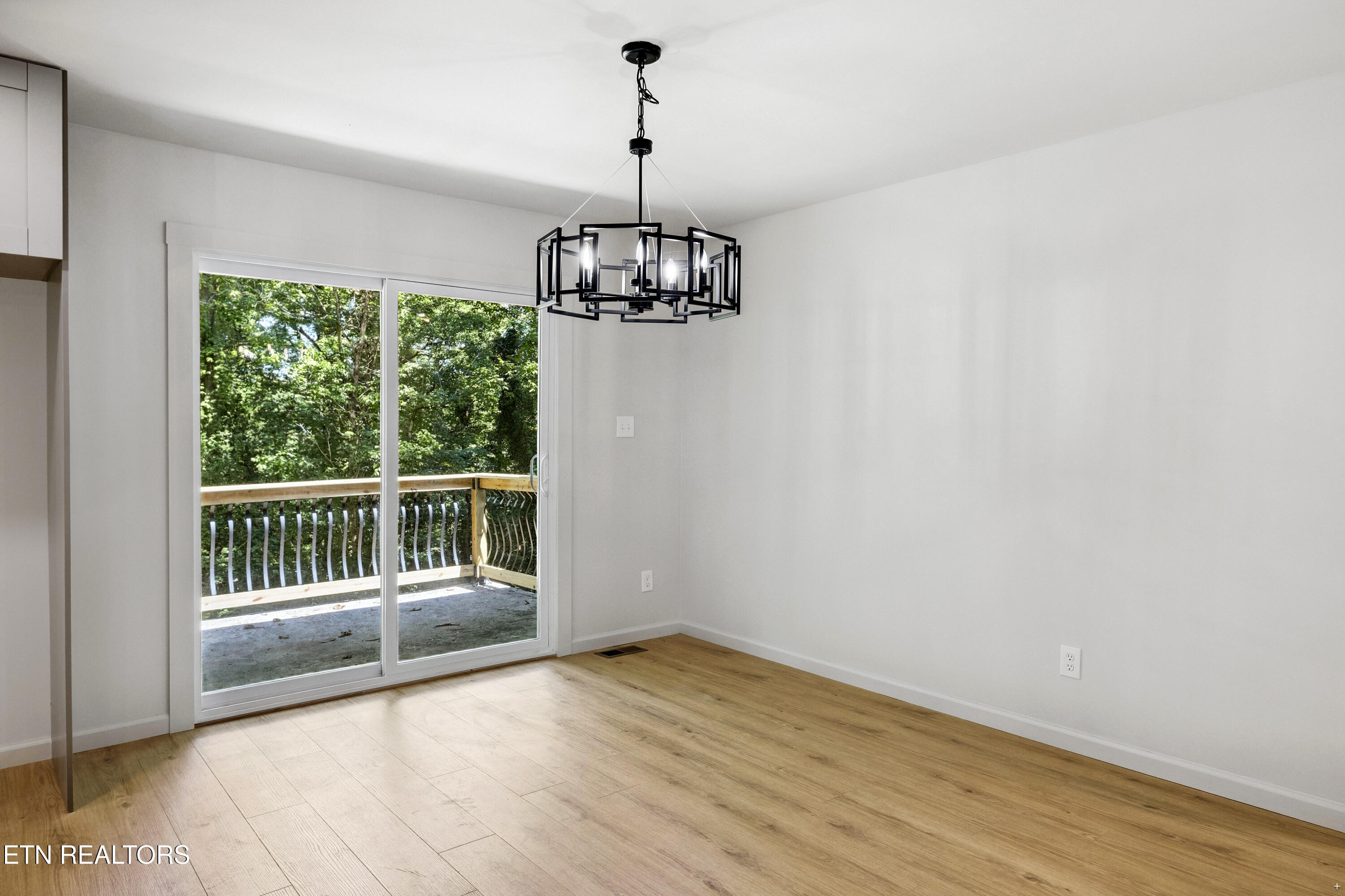 2433 Alberta Drive Knoxville TN 37920