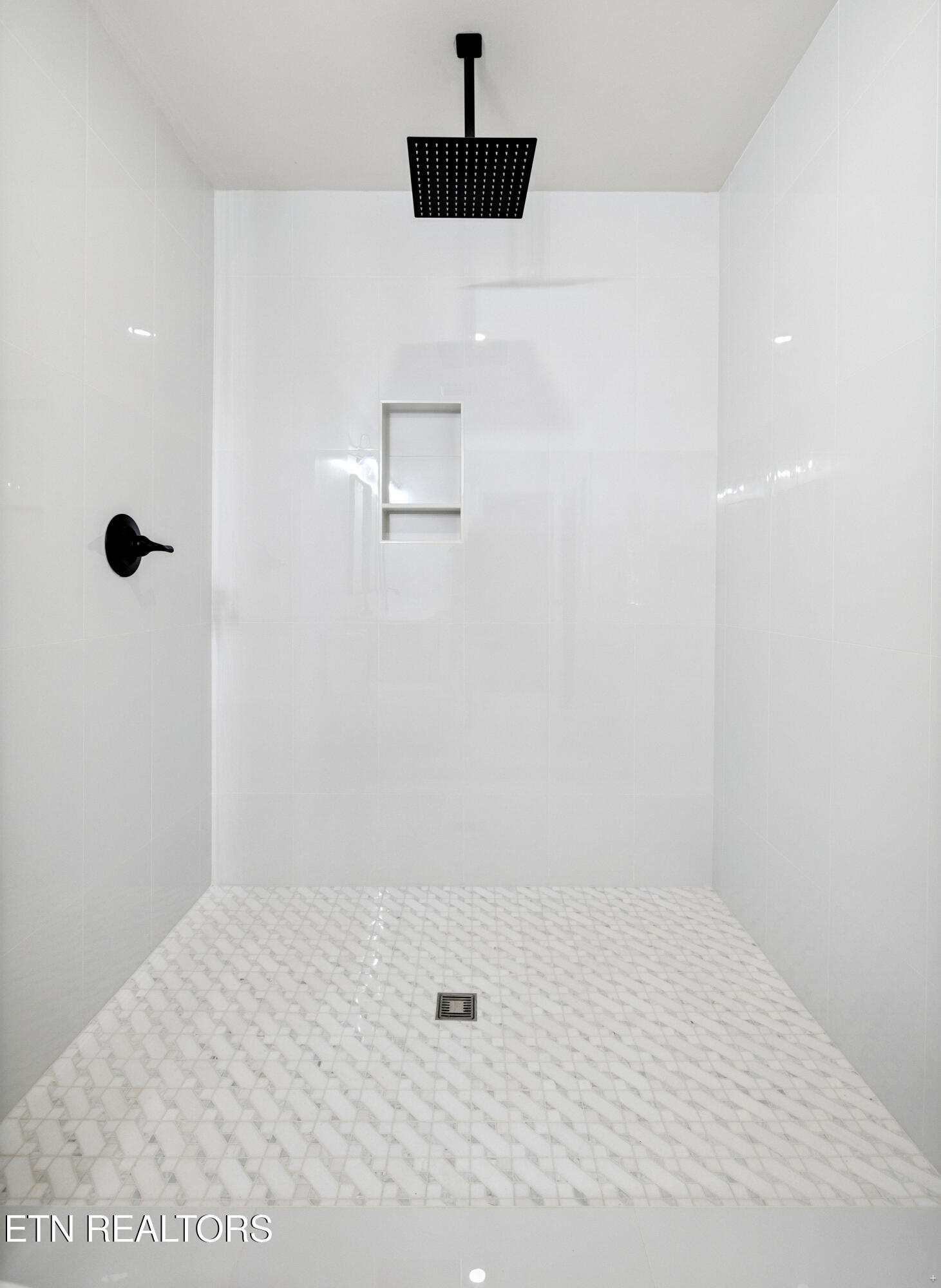 2433 Alberta Drive Knoxville TN 37920