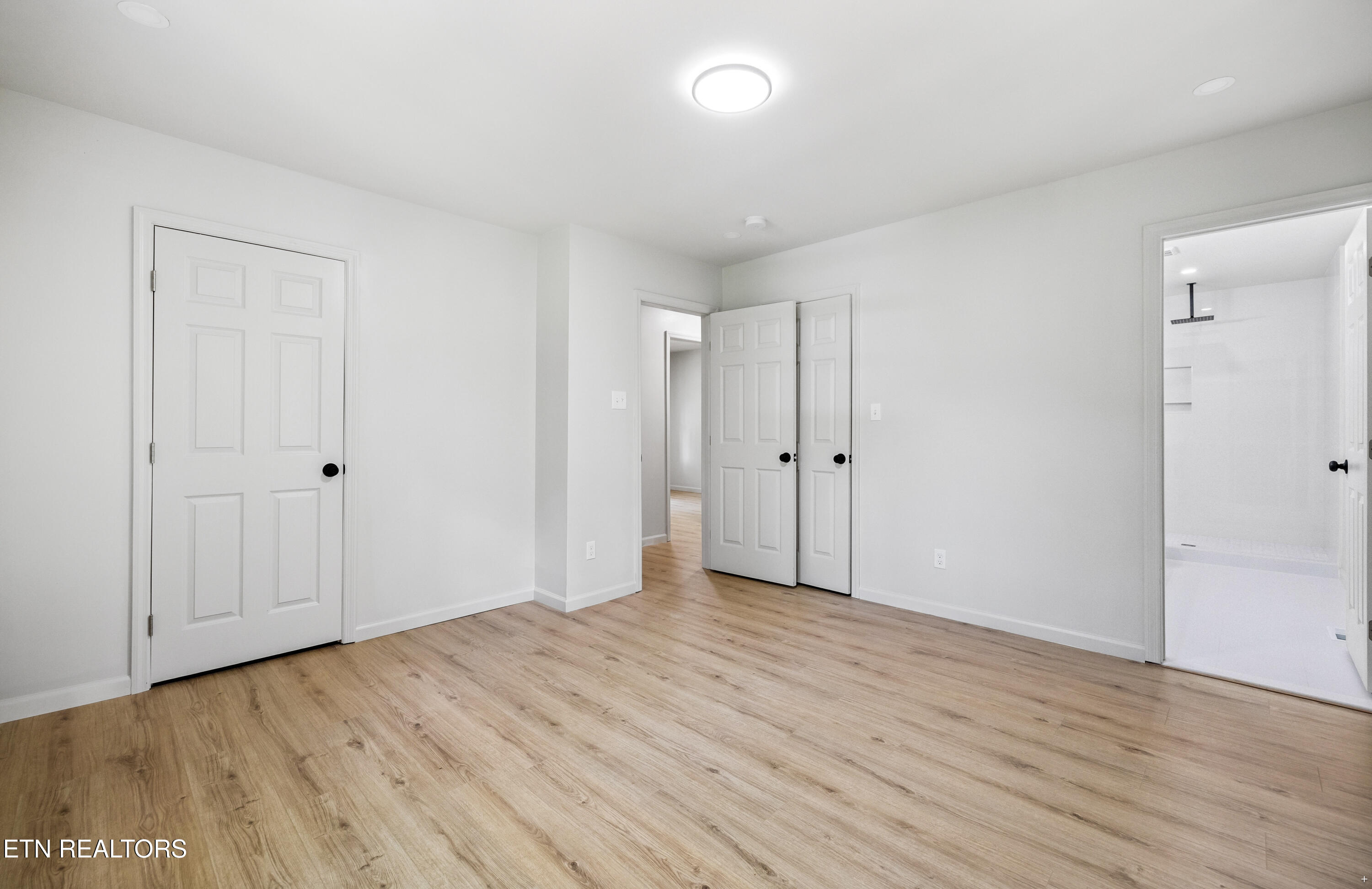 2433 Alberta Drive Knoxville TN 37920