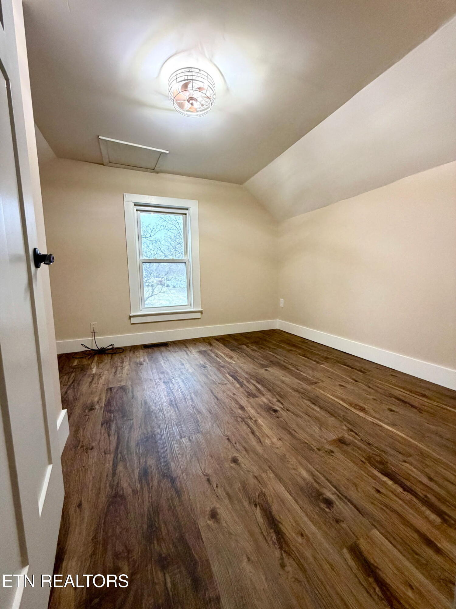 208 Mountain Road Luttrell TN 37779