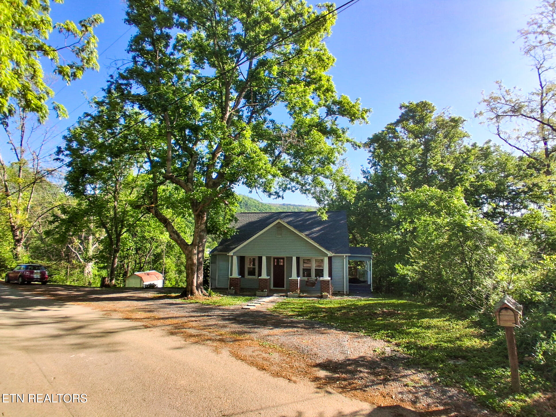 208 Mountain Road Luttrell TN 37779