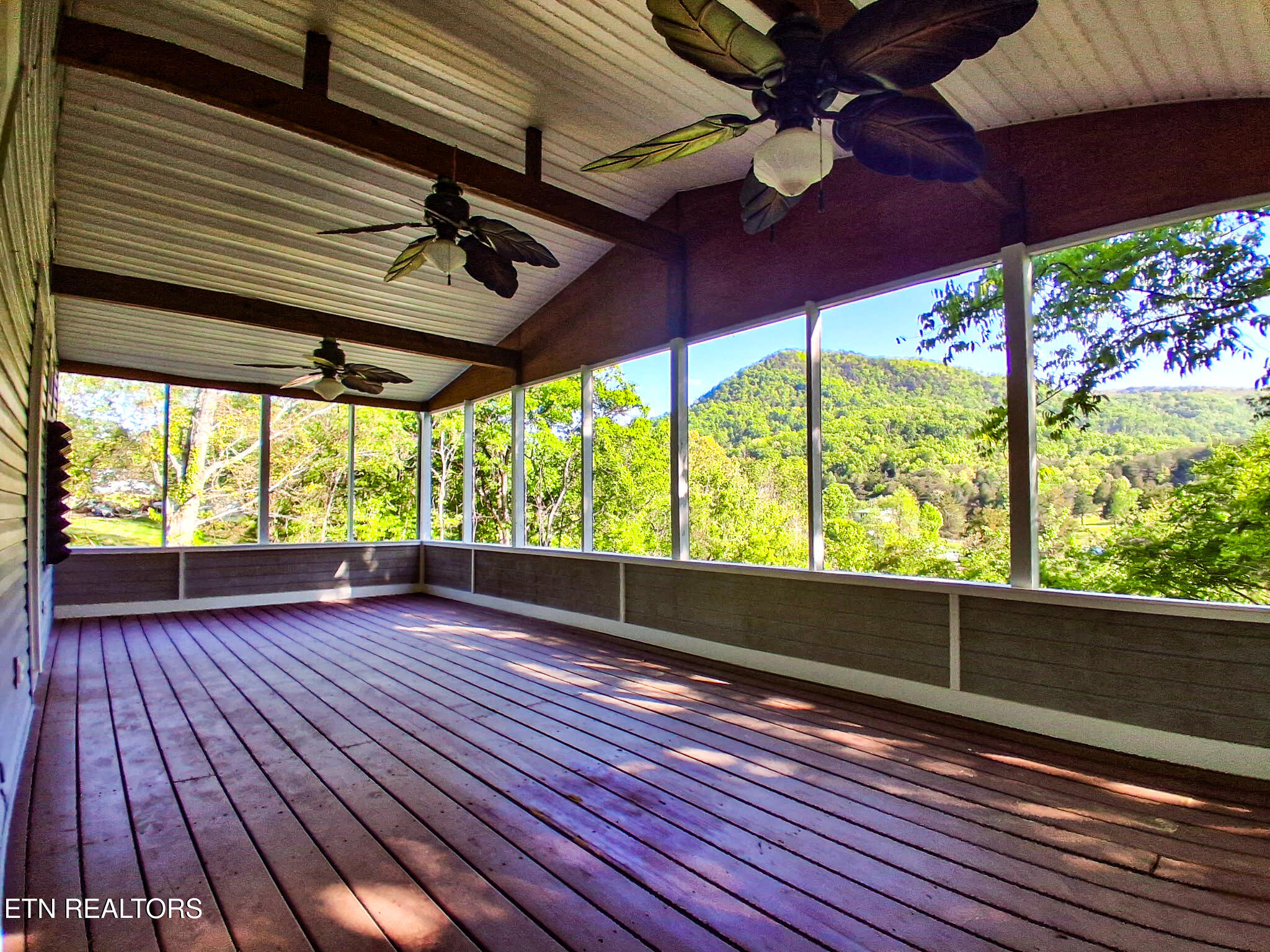 208 Mountain Road Luttrell TN 37779