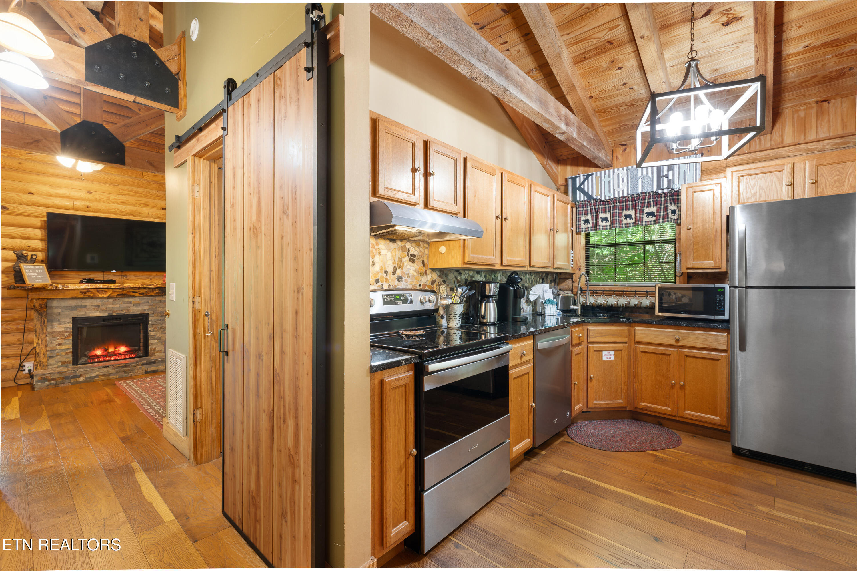 1284 Laurel Lick Road Sevierville TN 37862