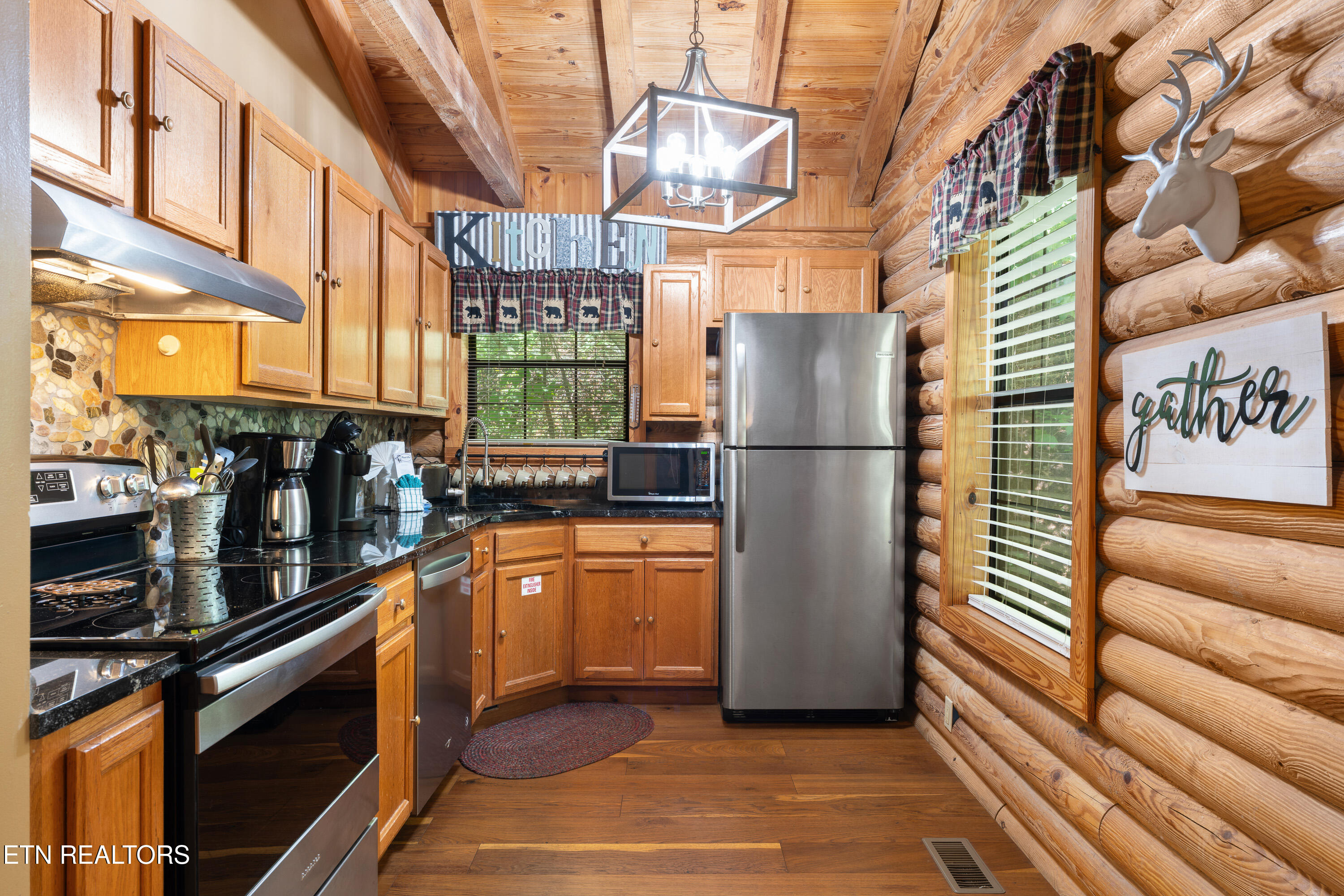1284 Laurel Lick Road Sevierville TN 37862