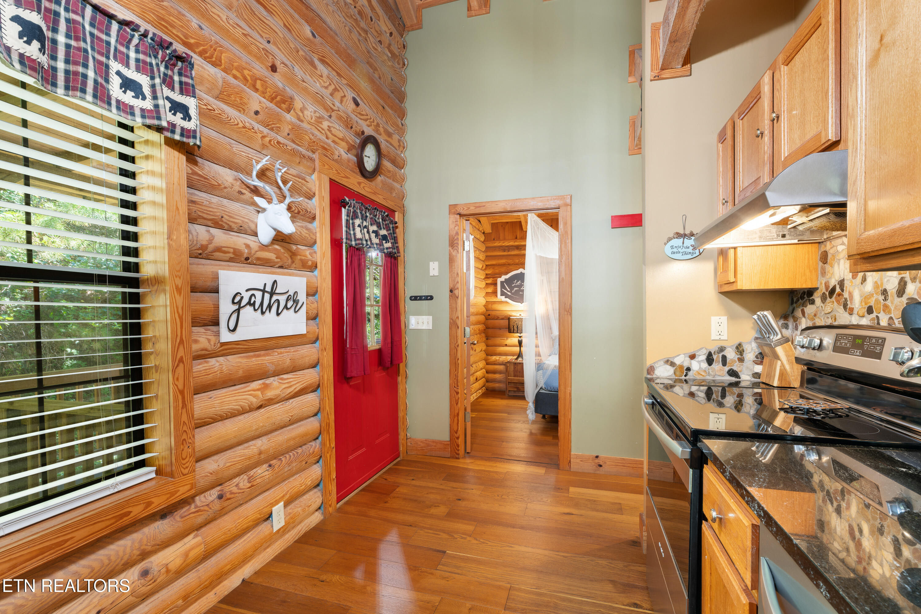 1284 Laurel Lick Road Sevierville TN 37862