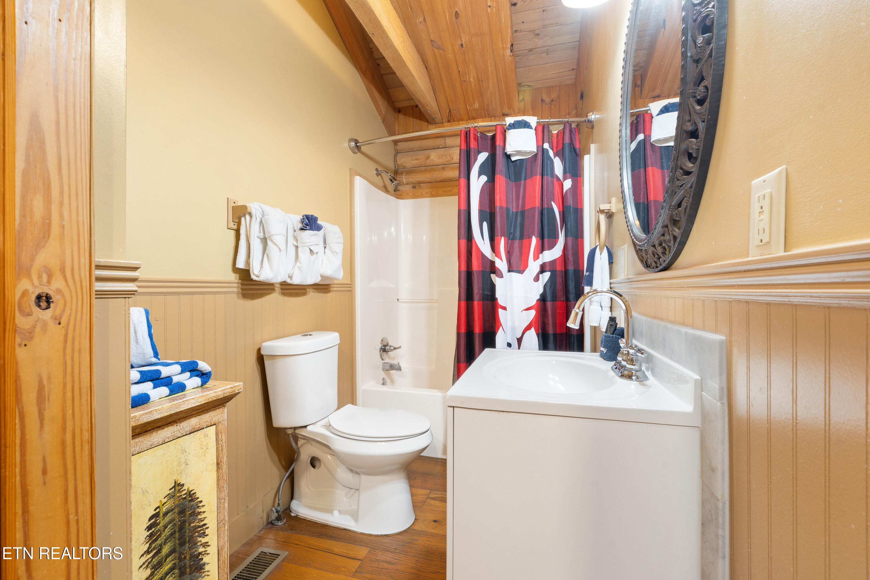 1284 Laurel Lick Road Sevierville TN 37862