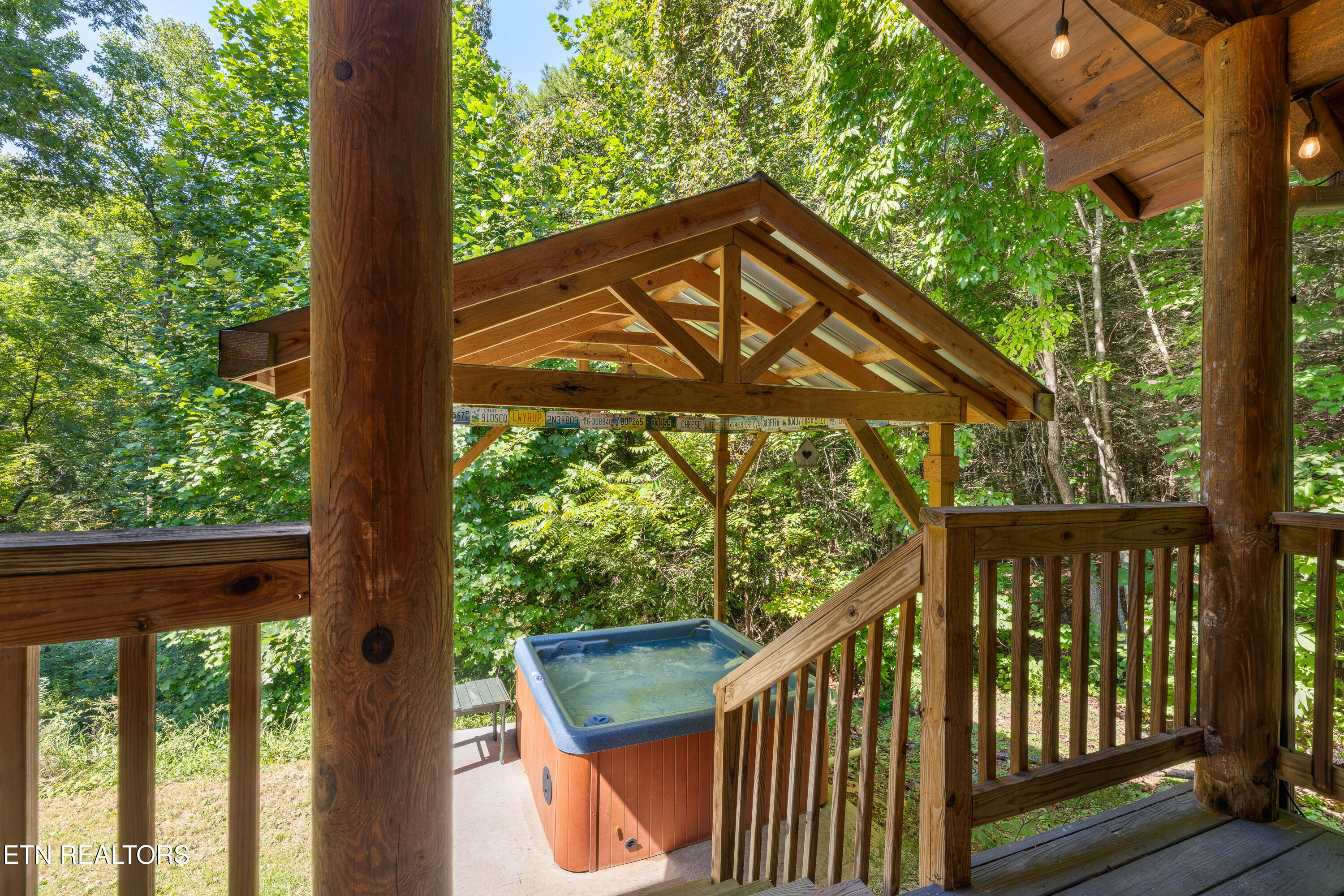 1284 Laurel Lick Road Sevierville TN 37862