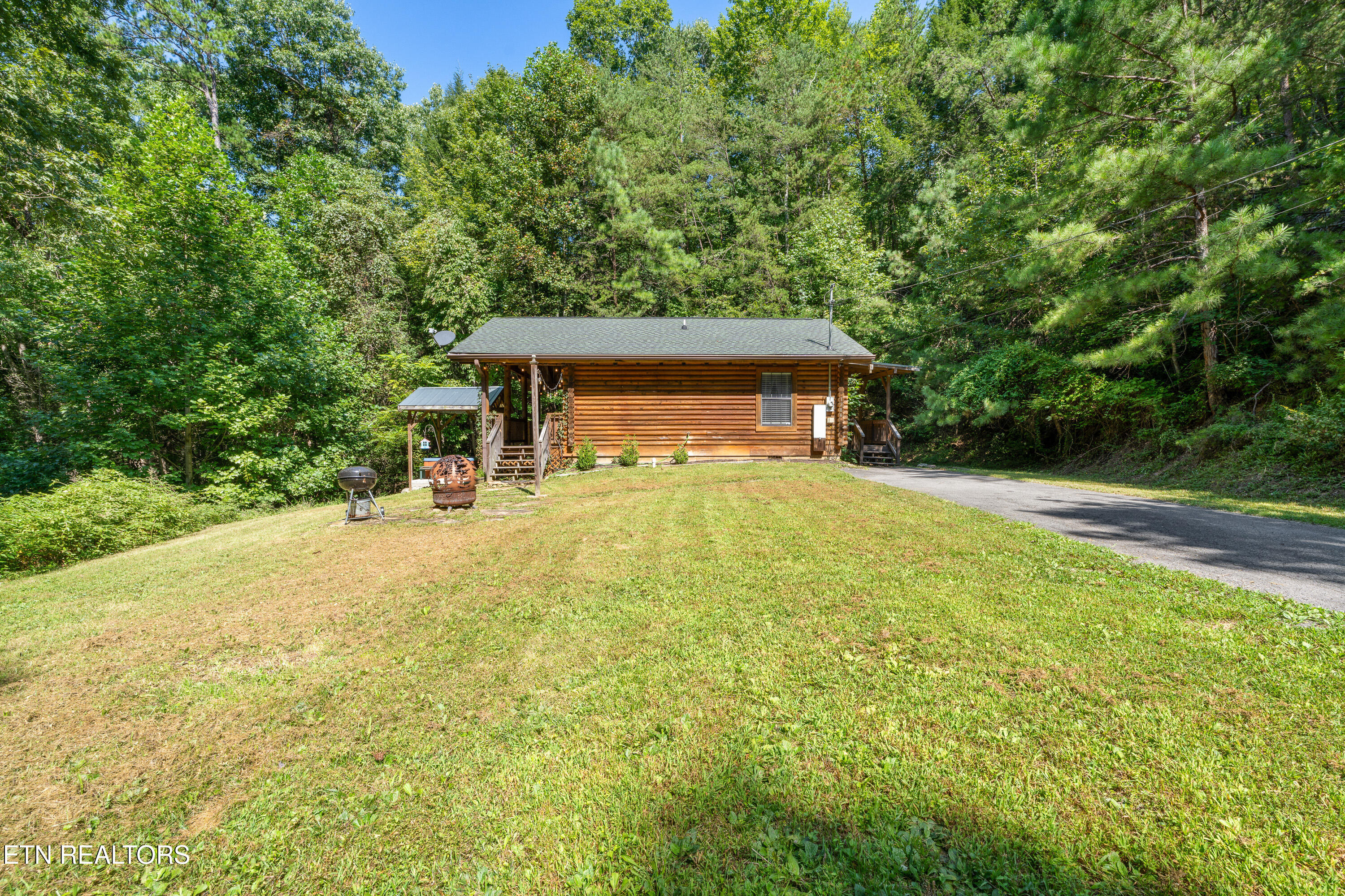 1284 Laurel Lick Road Sevierville TN 37862
