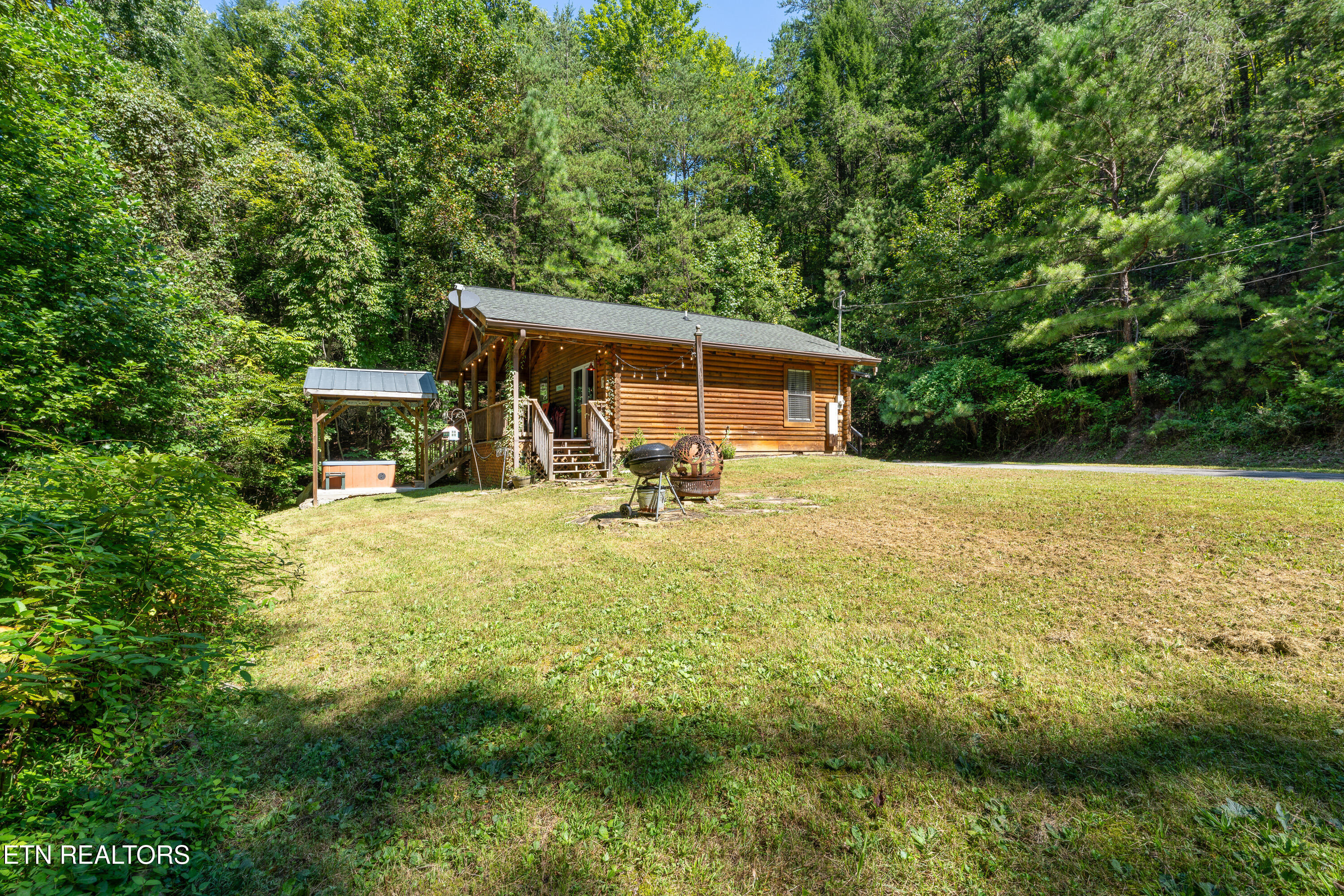 1284 Laurel Lick Road Sevierville TN 37862