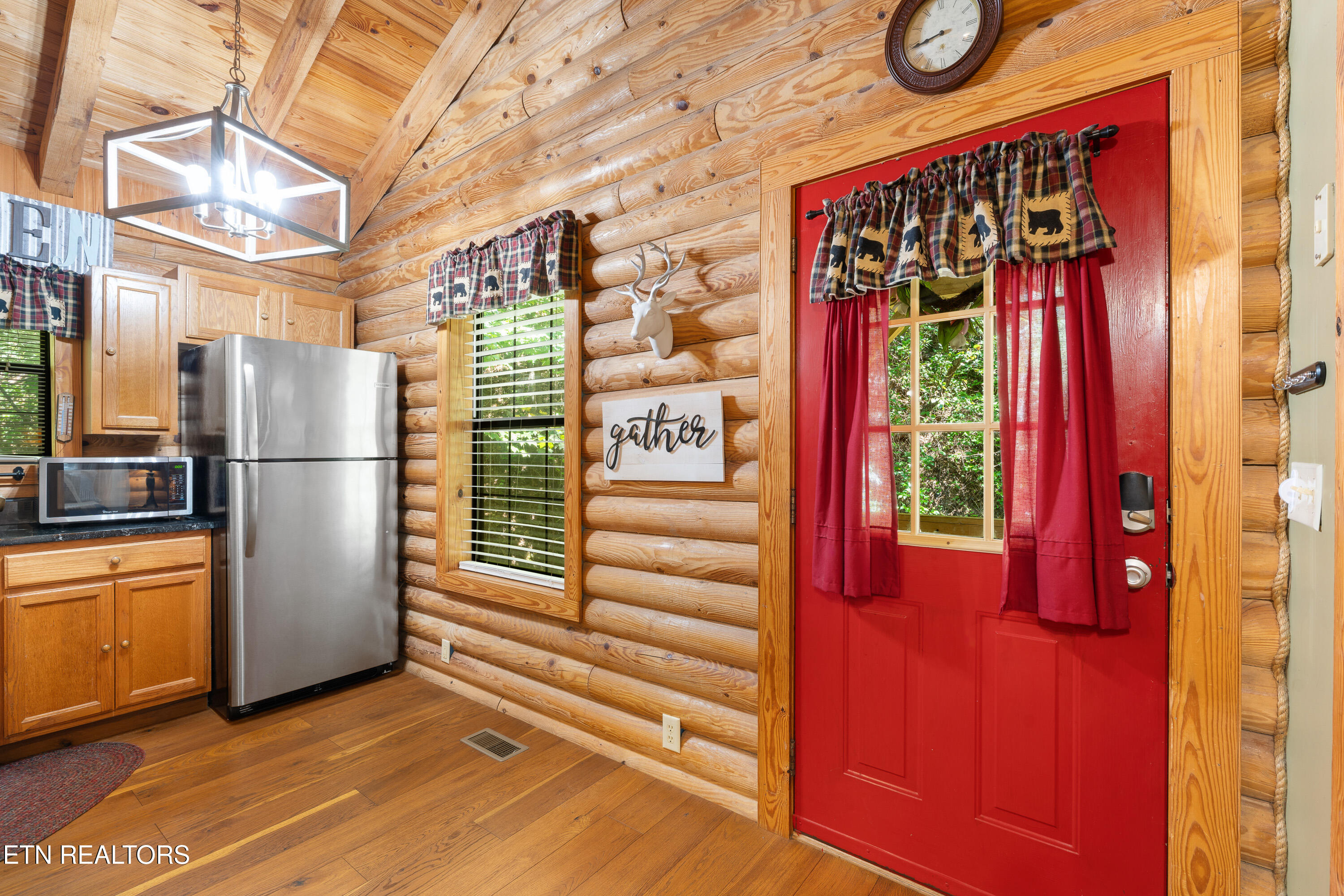 1284 Laurel Lick Road Sevierville TN 37862
