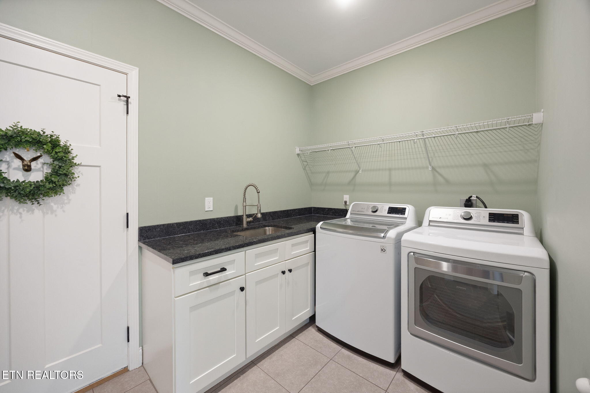 606 Eagle Bend Road Clinton TN 37716