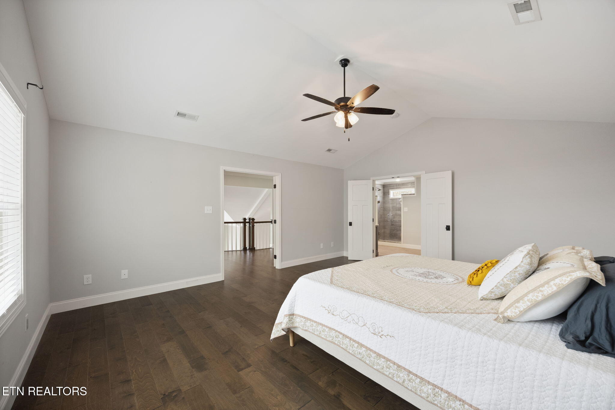606 Eagle Bend Road Clinton TN 37716