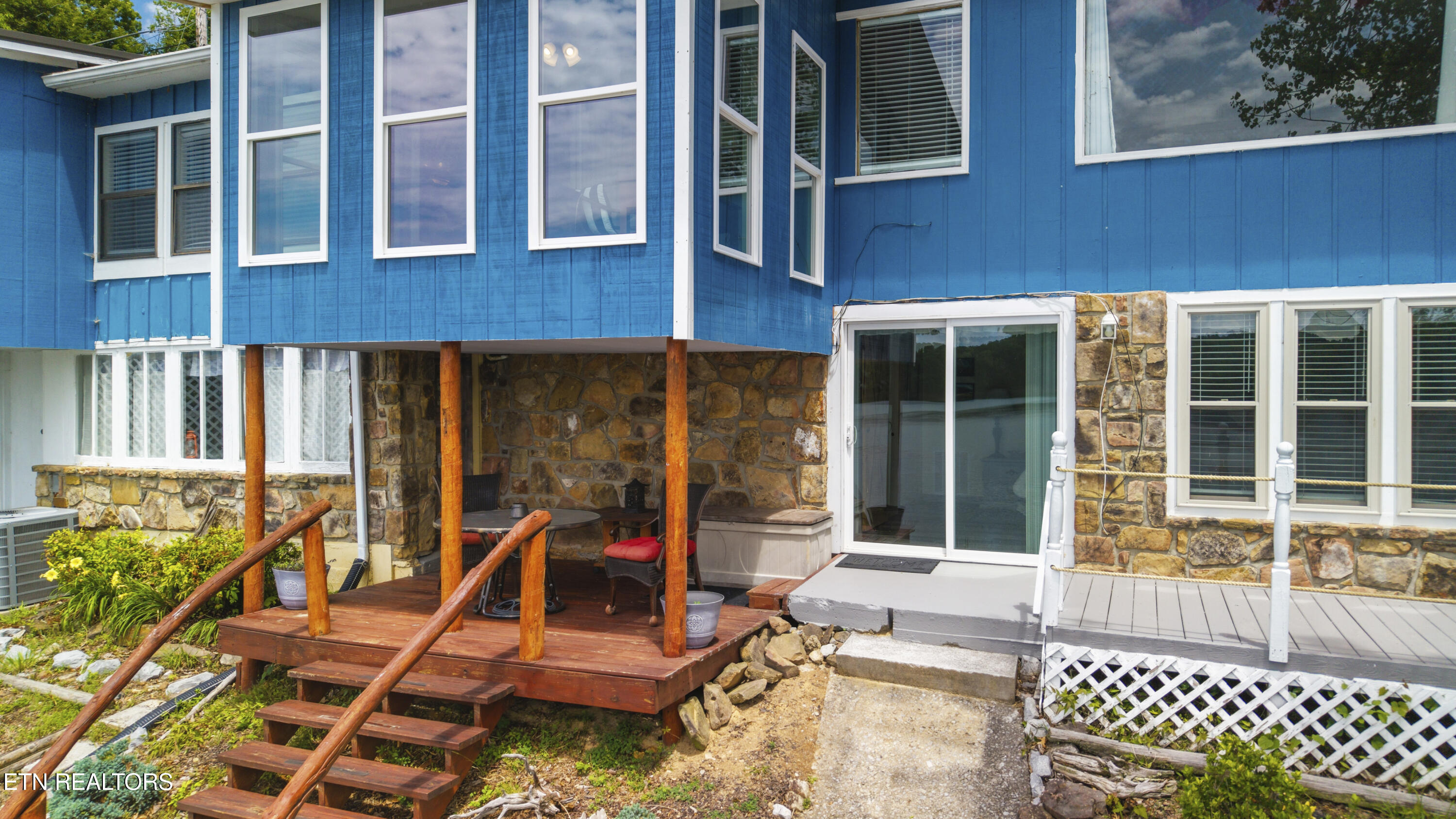 1387 Tennessee 139 Dandridge TN 37725