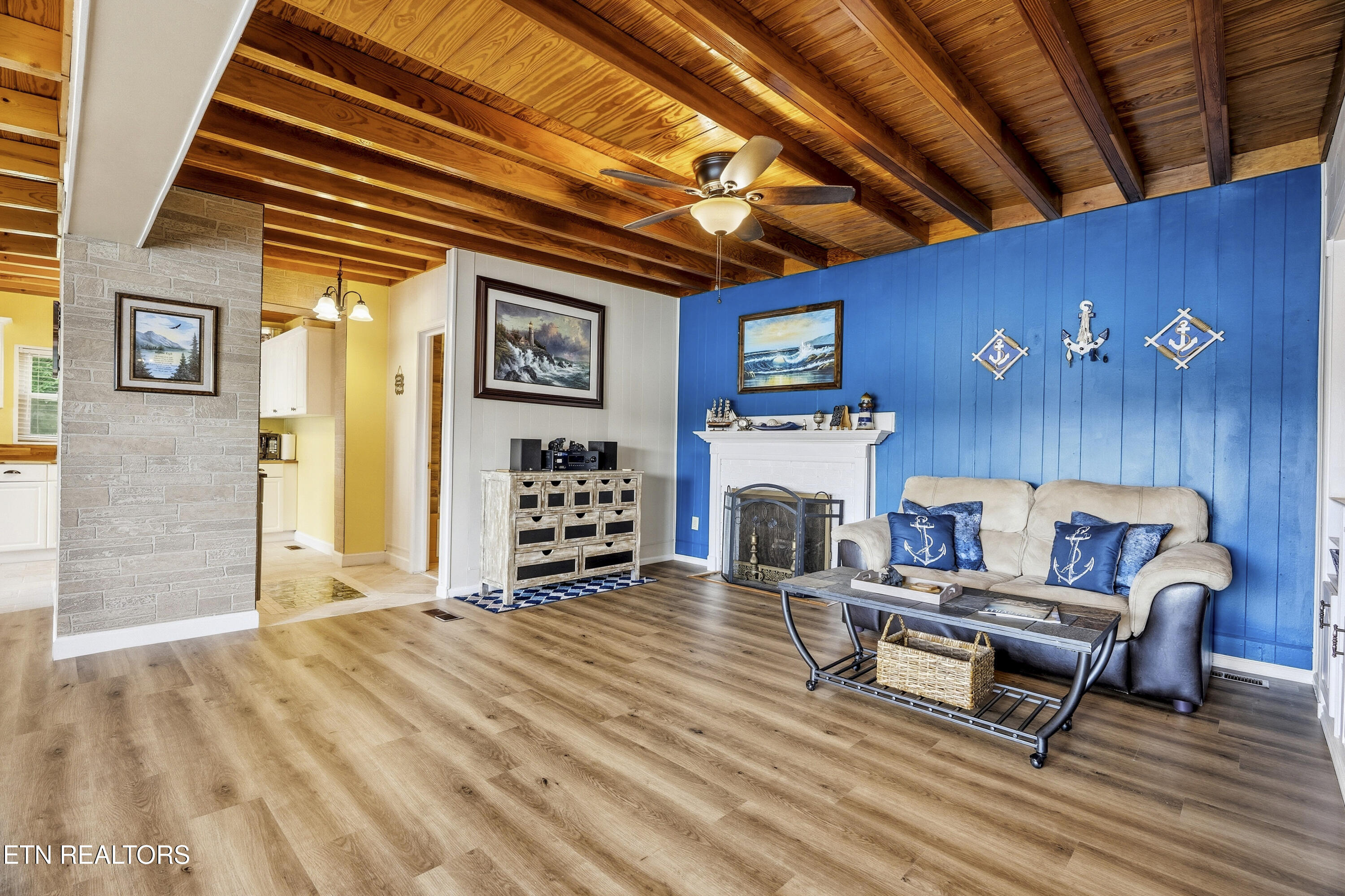 1387 Tennessee 139 Dandridge TN 37725