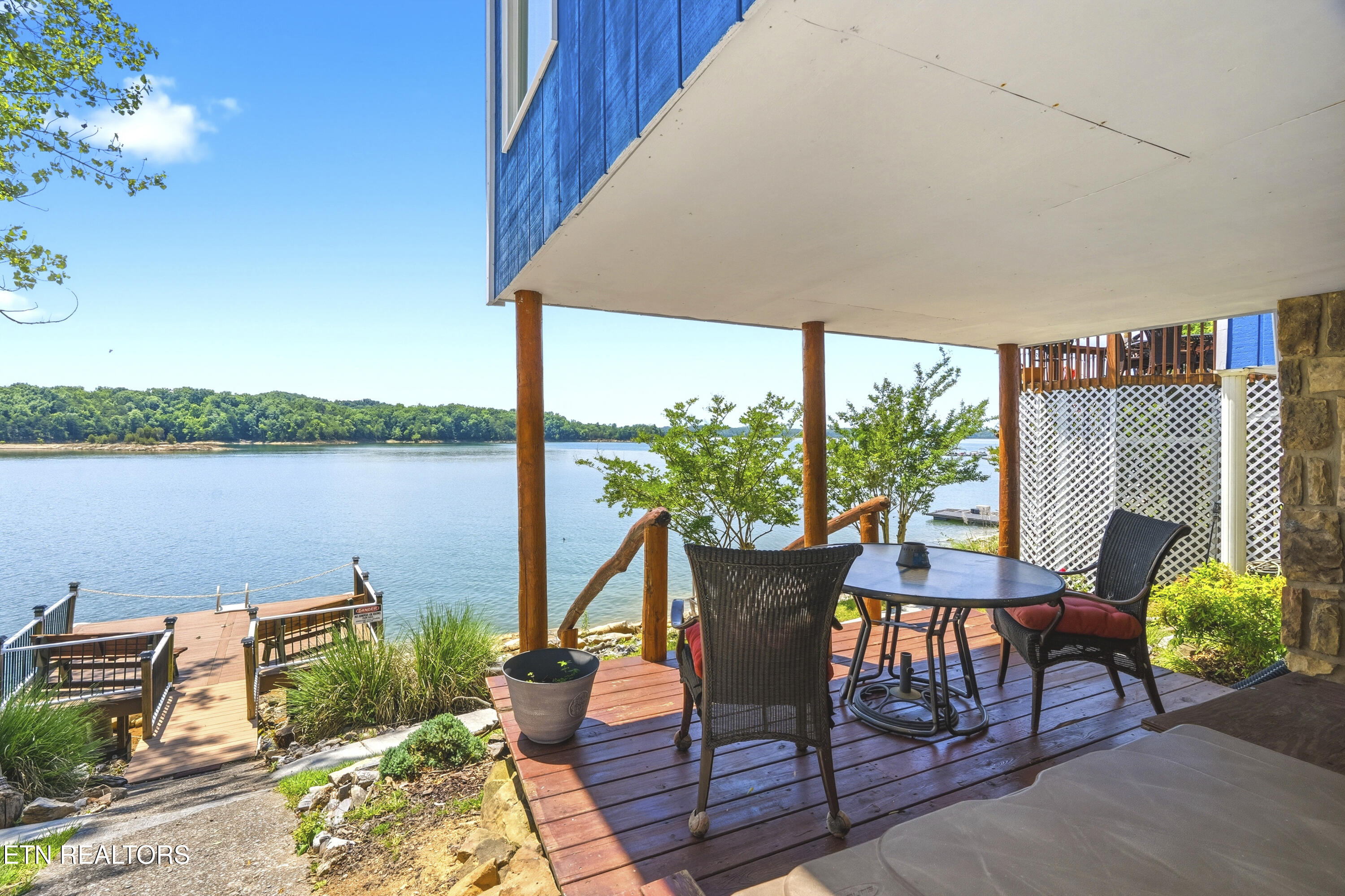 1387 Tennessee 139 Dandridge TN 37725